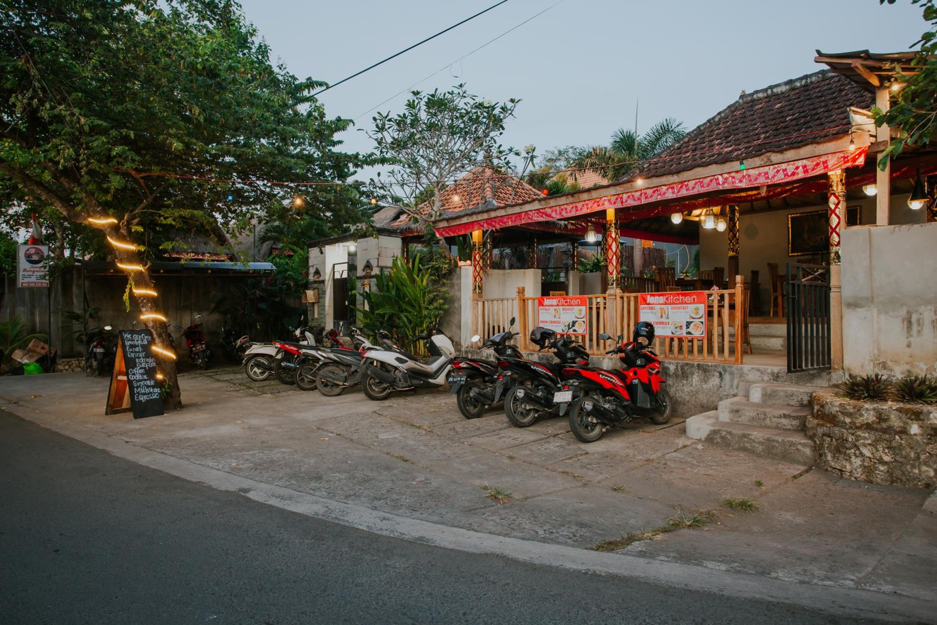 Jona Bungalow