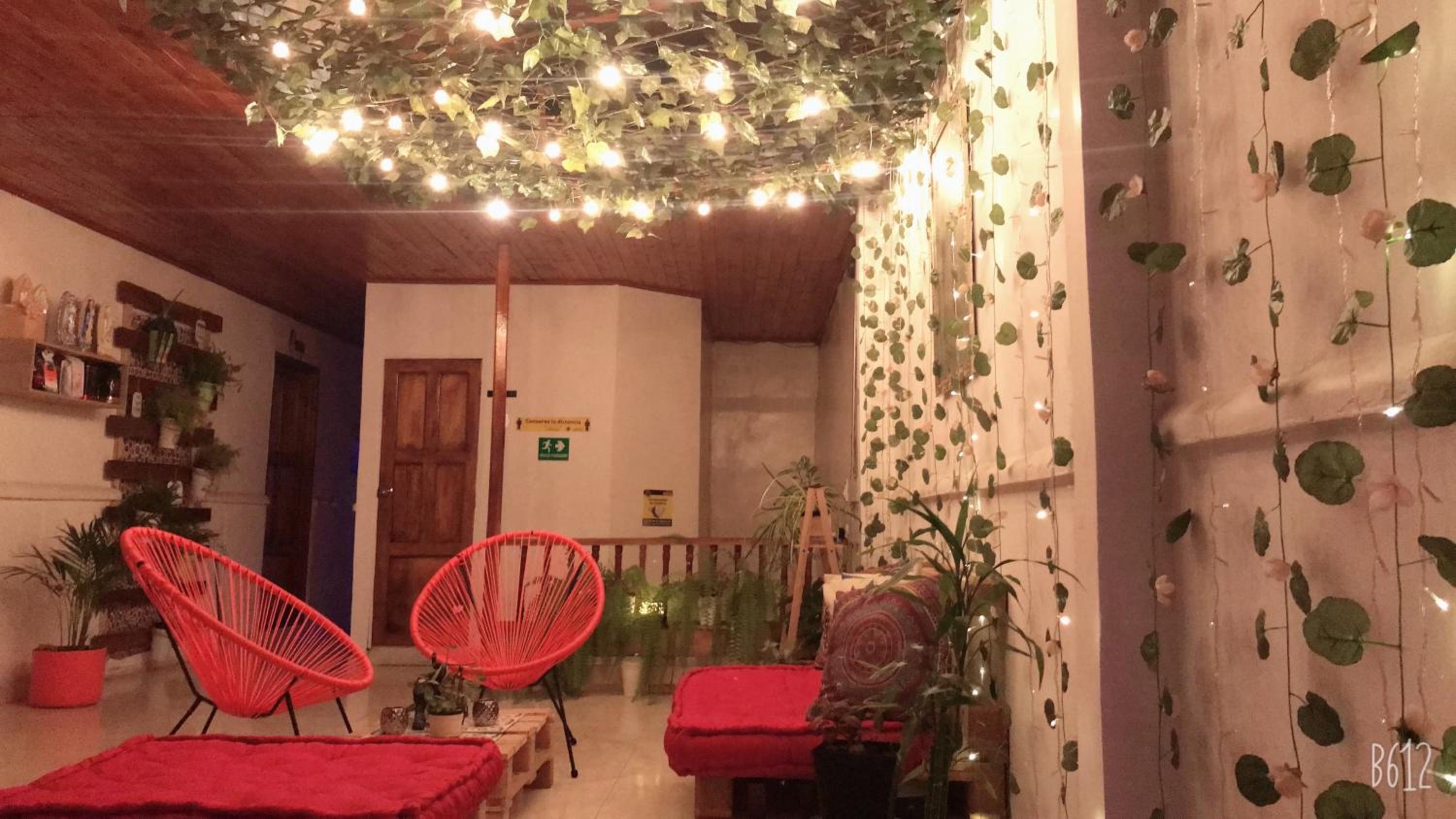 Hospedaje Casa Rosa Jardín