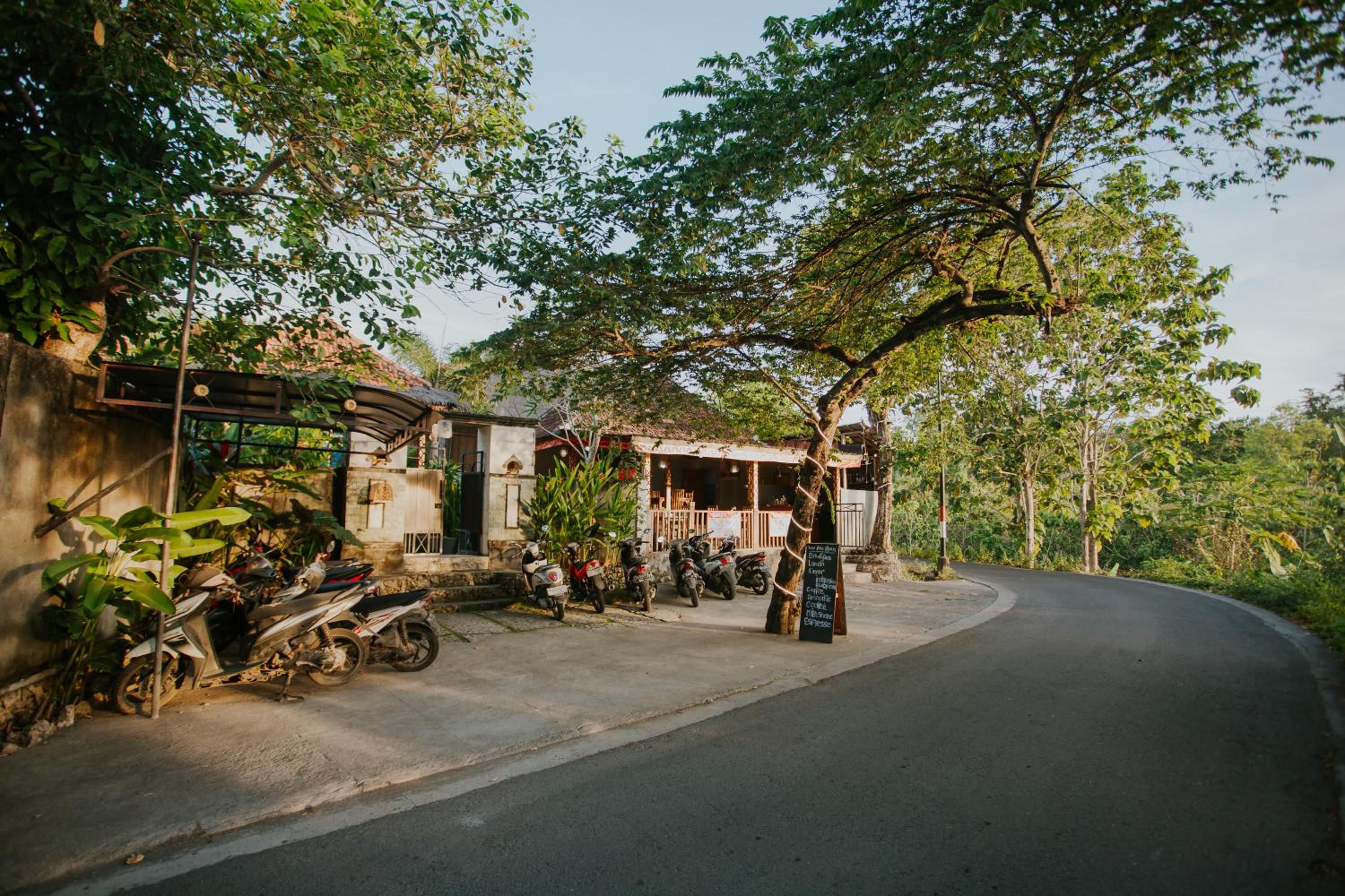 Jona Bungalow