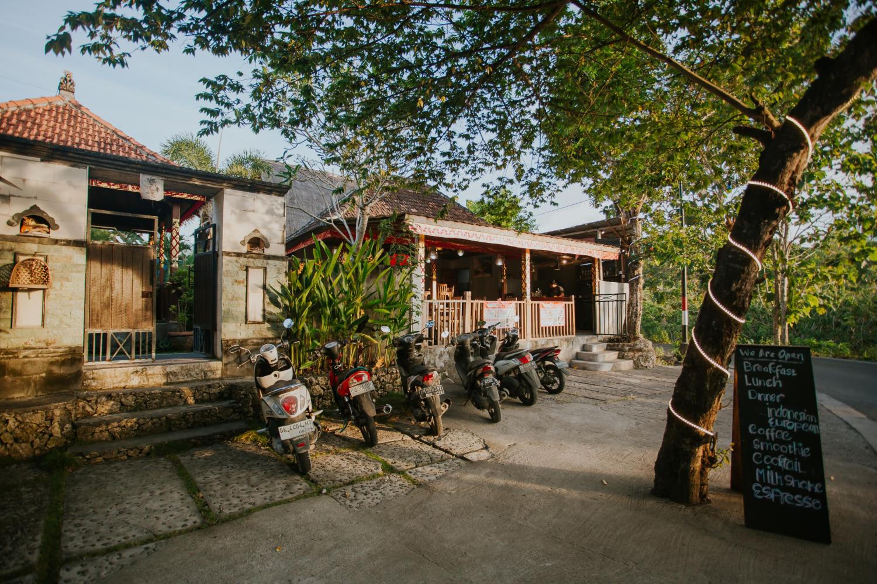 Jona Bungalow