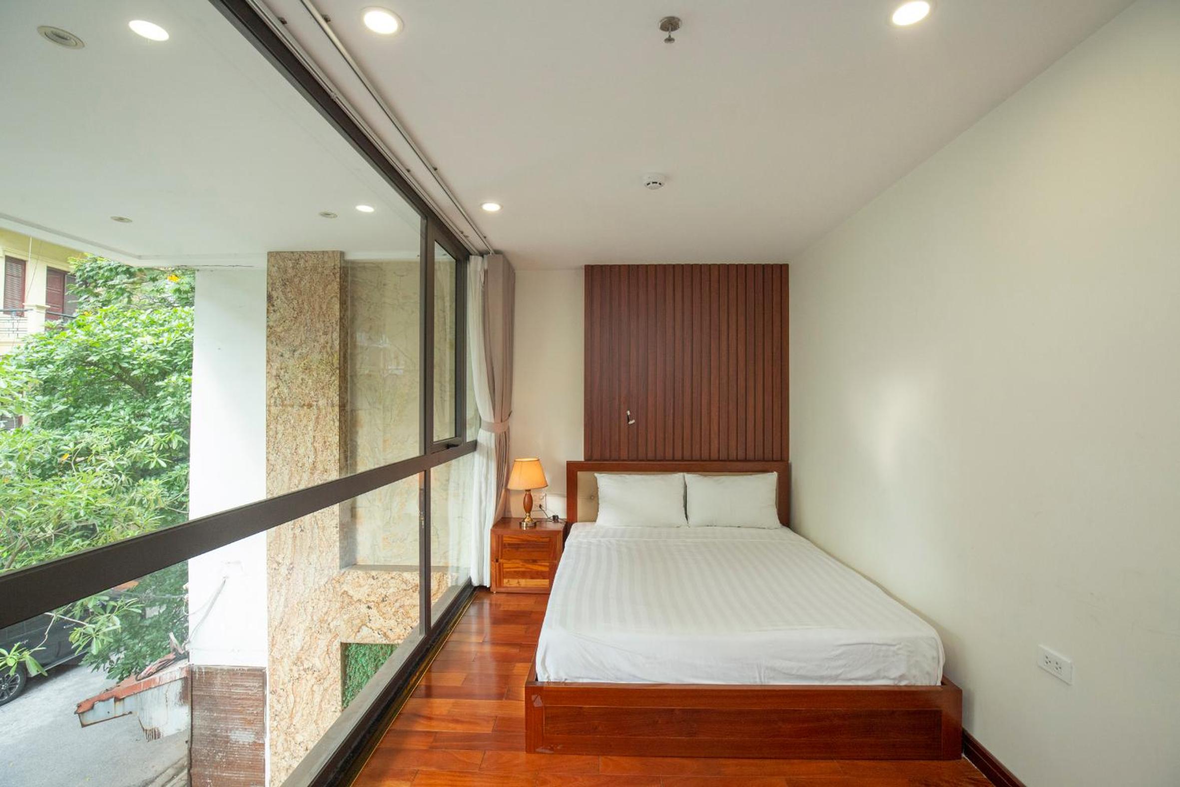 Sumitomo10 Apartment - Lane 12 Dao Tan street