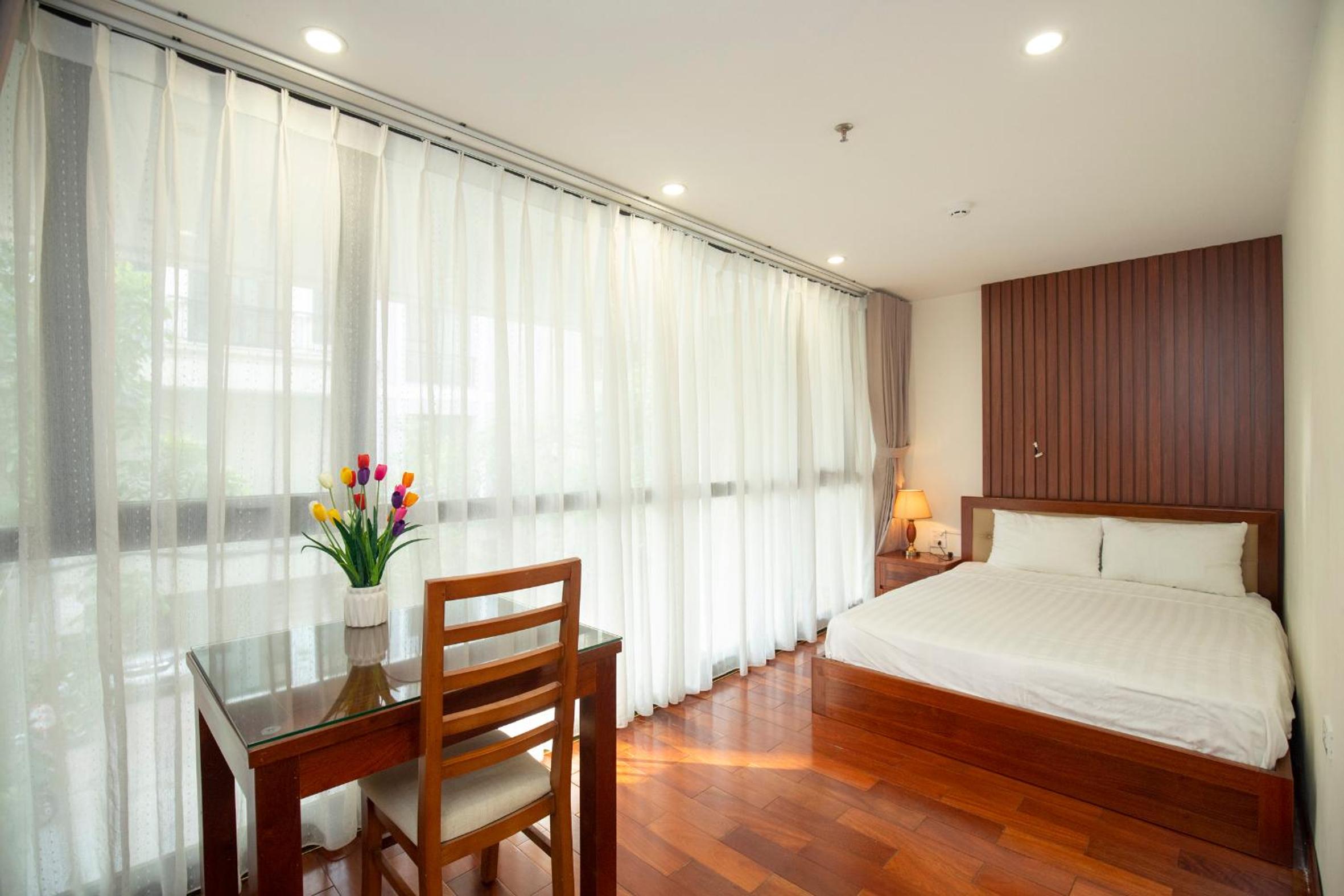 Sumitomo10 Apartment - Lane 12 Dao Tan street