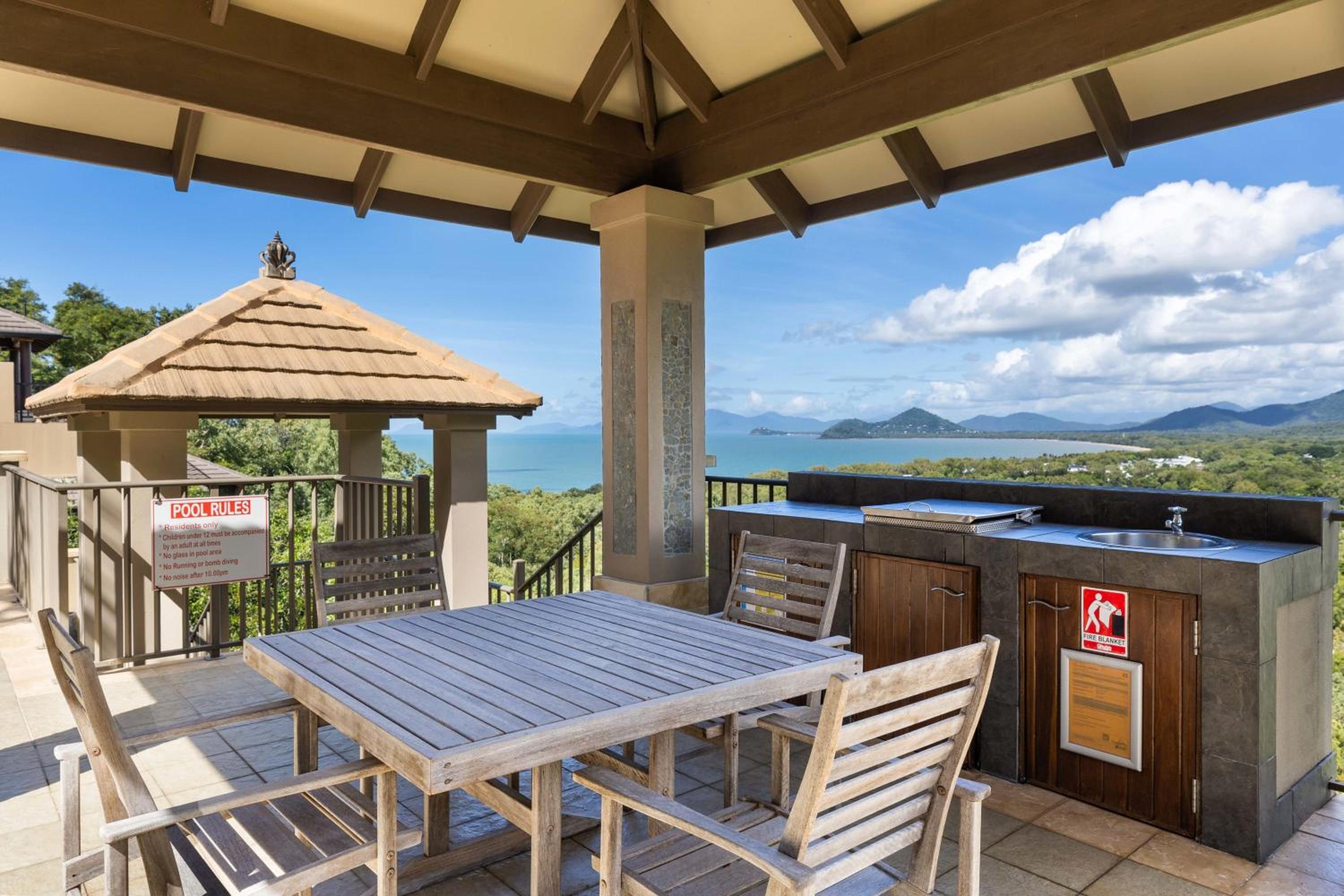 The Sub Penthouse at Santai