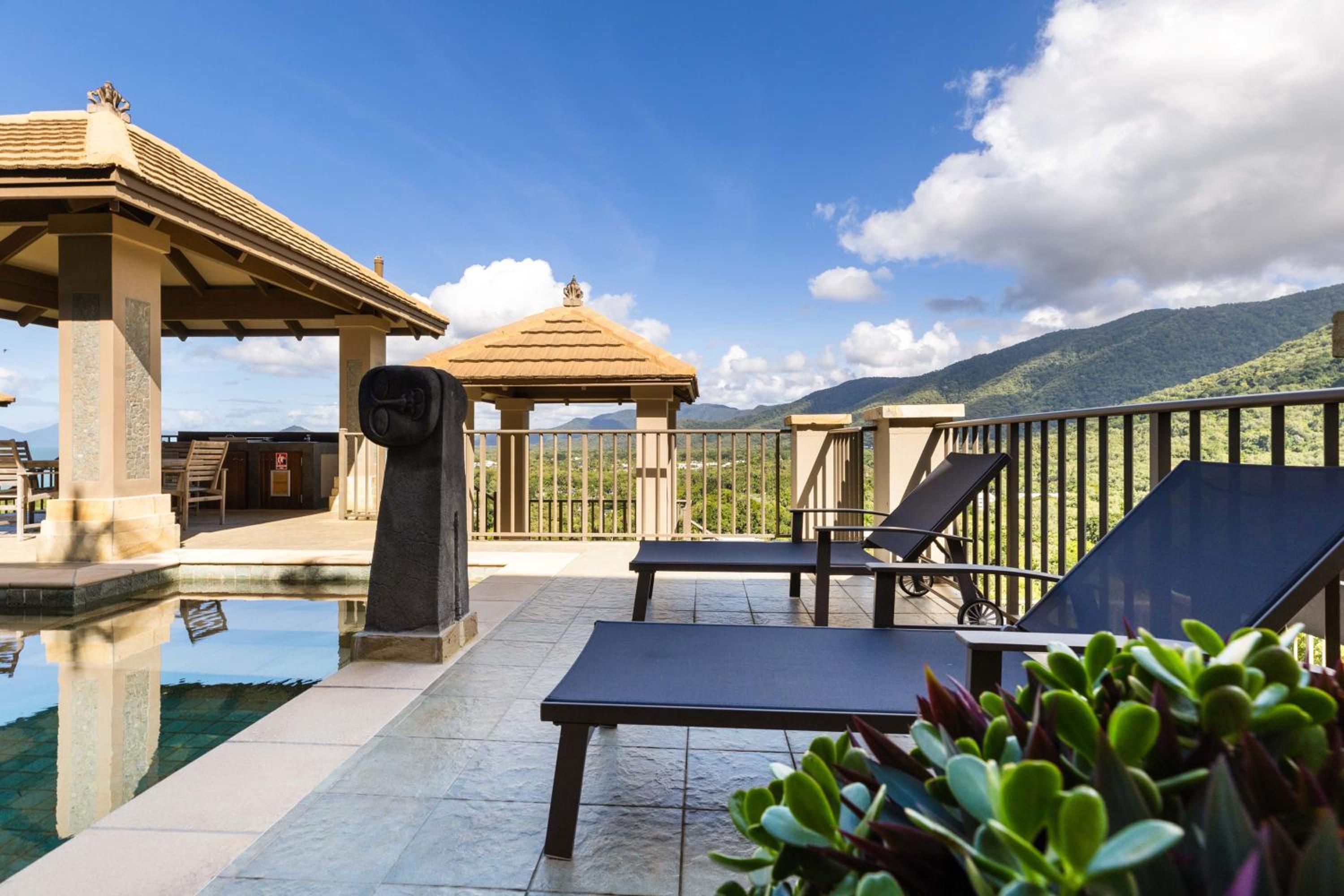 The Sub Penthouse at Santai