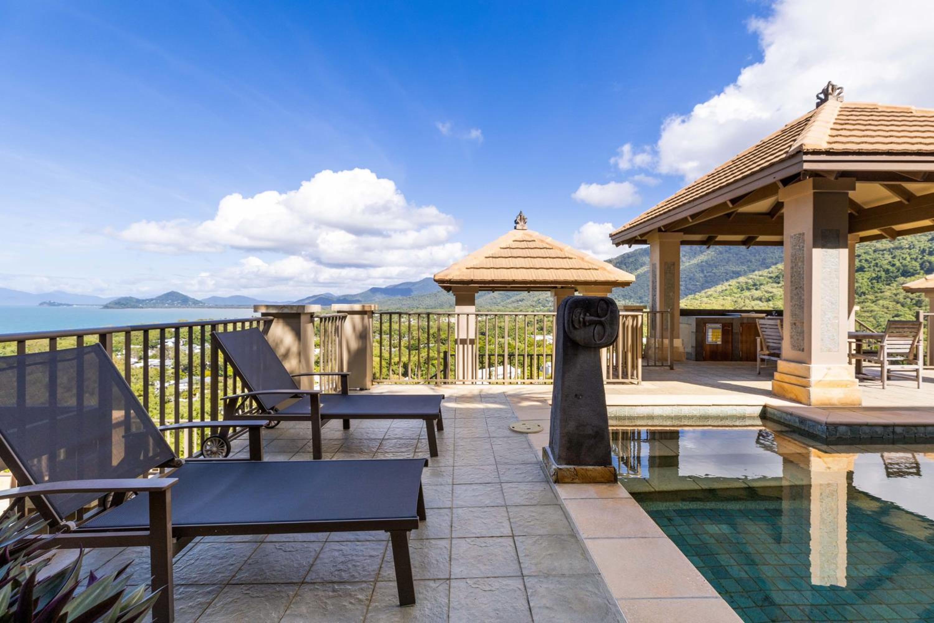 The Sub Penthouse at Santai