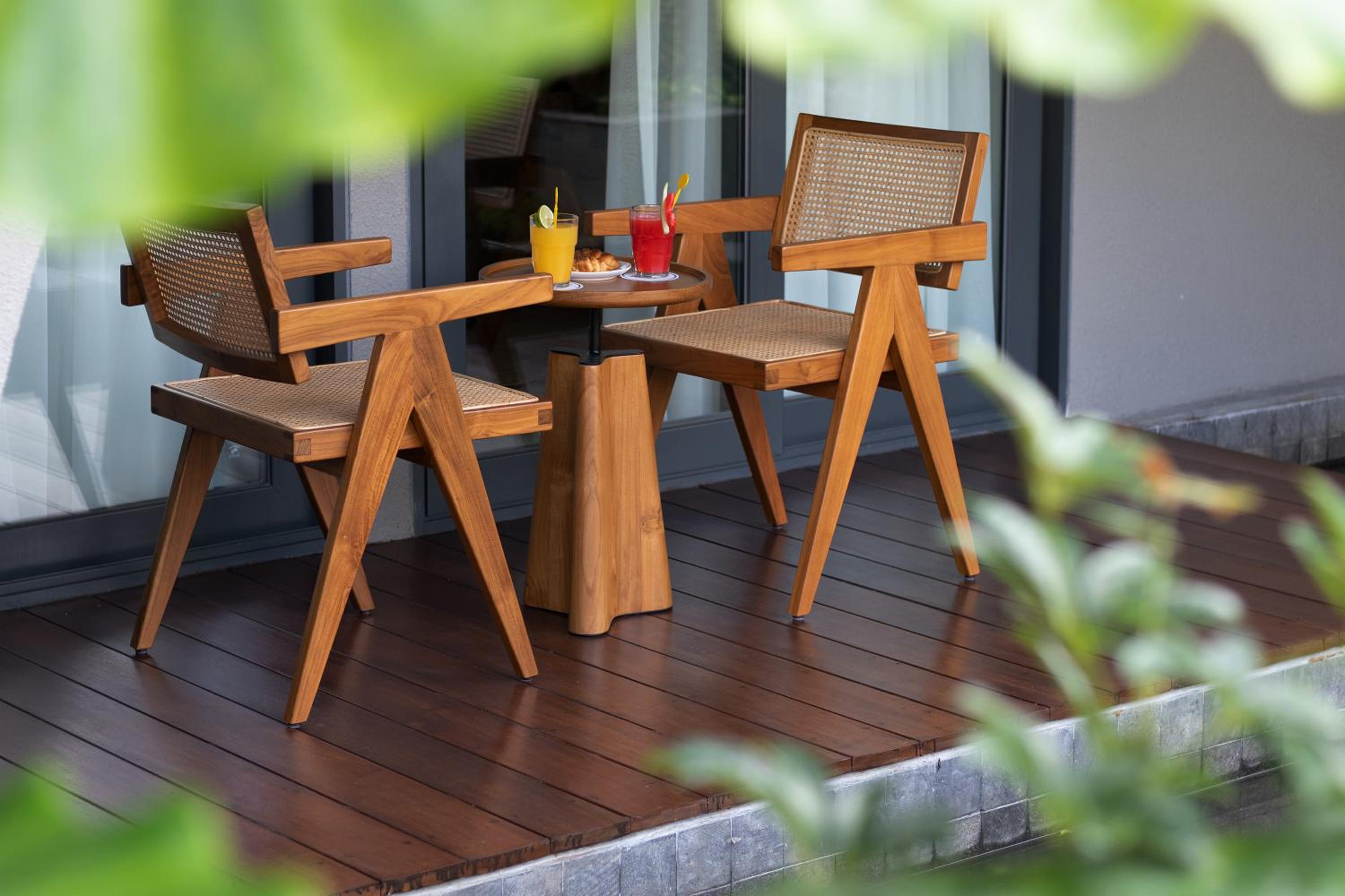 Beachwalk Residence 4