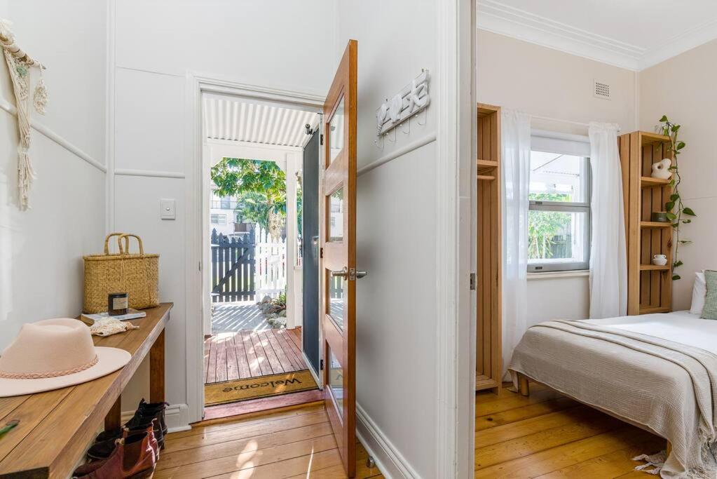 Shirley Beach House, right in heart of Byron Bay, walking distance to town and most famous beaches
