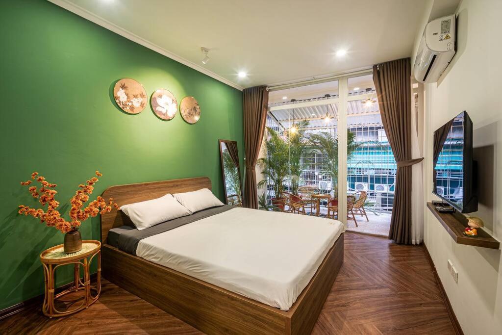 Homestay Hang Tre 5min to Bar street