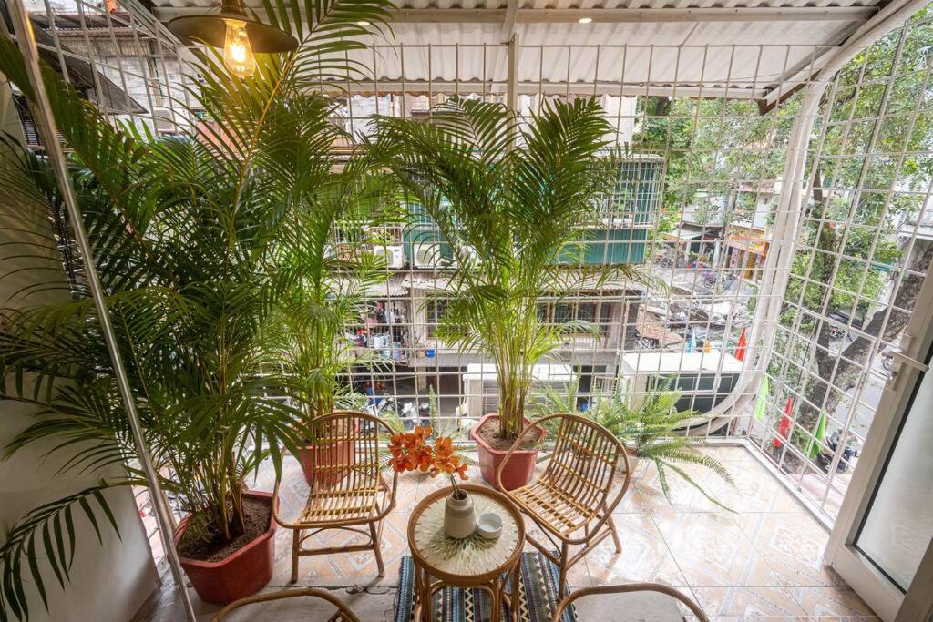 Homestay Hang Tre 5min to Bar street