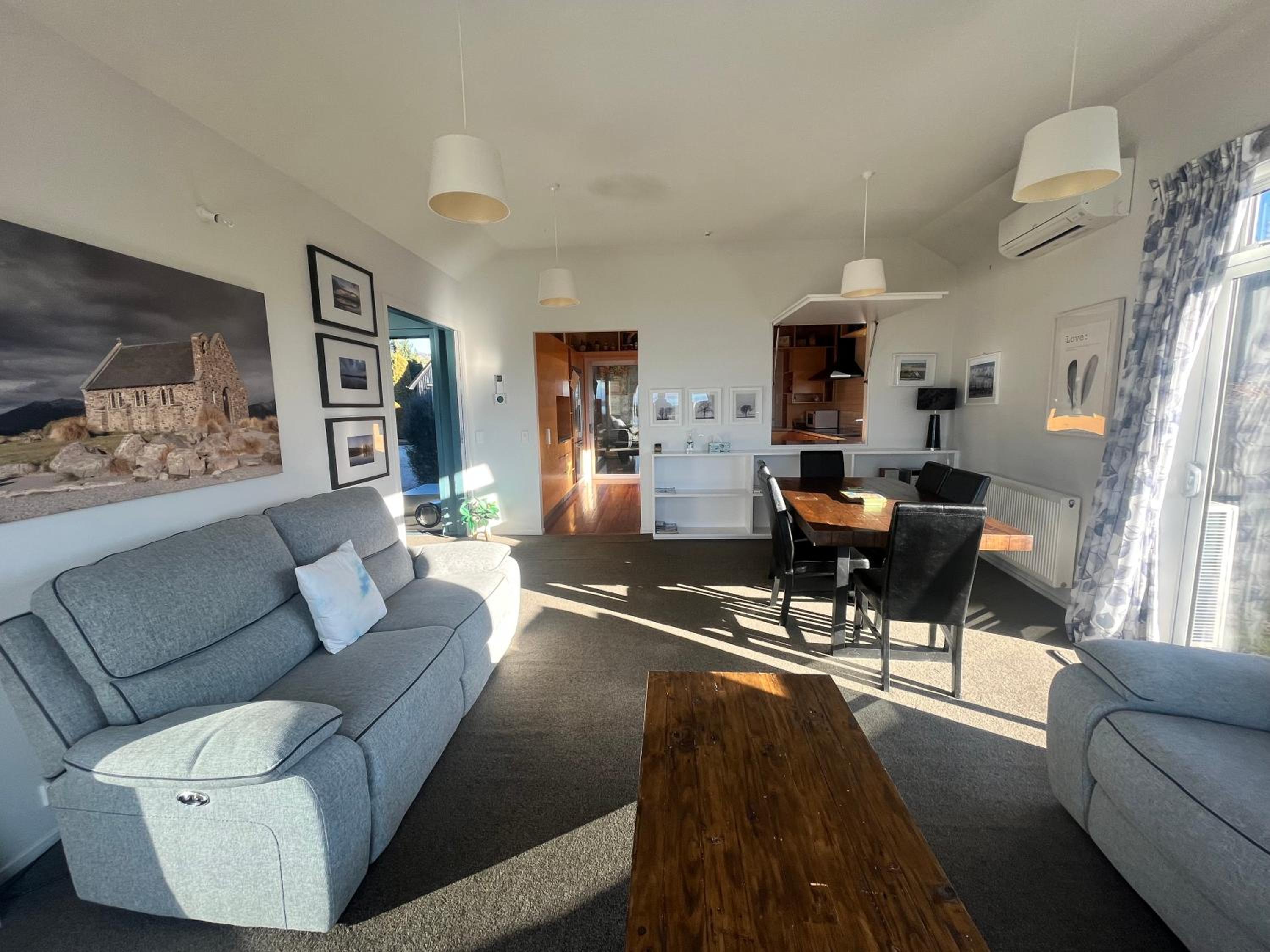 Luxury Lake View House view 5