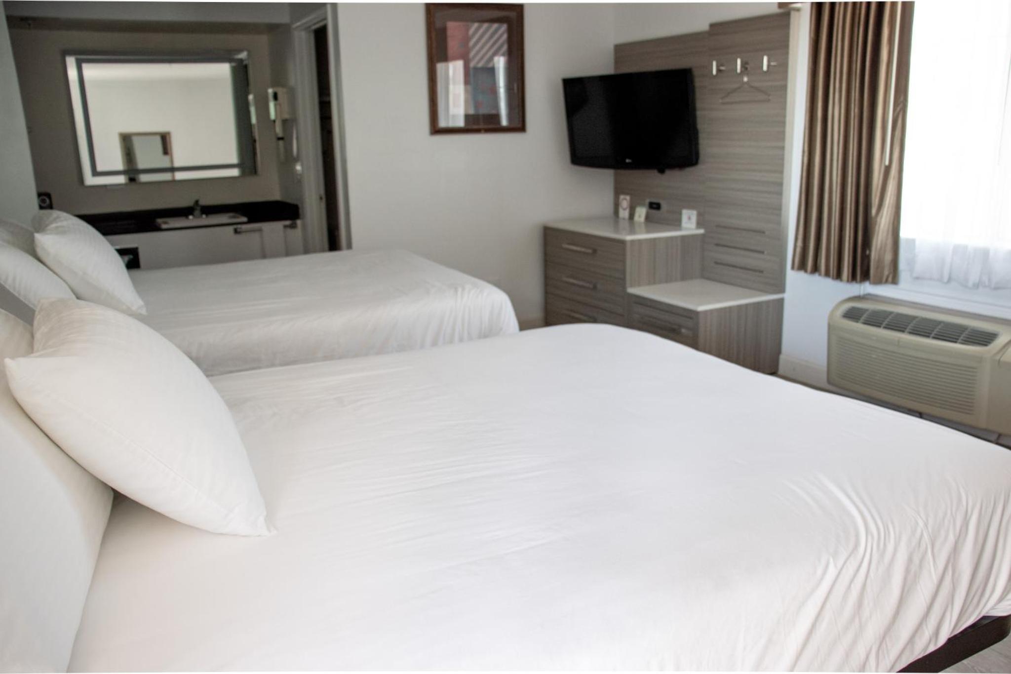 Hayward Vacations - Discovery Inn - Property Image 43