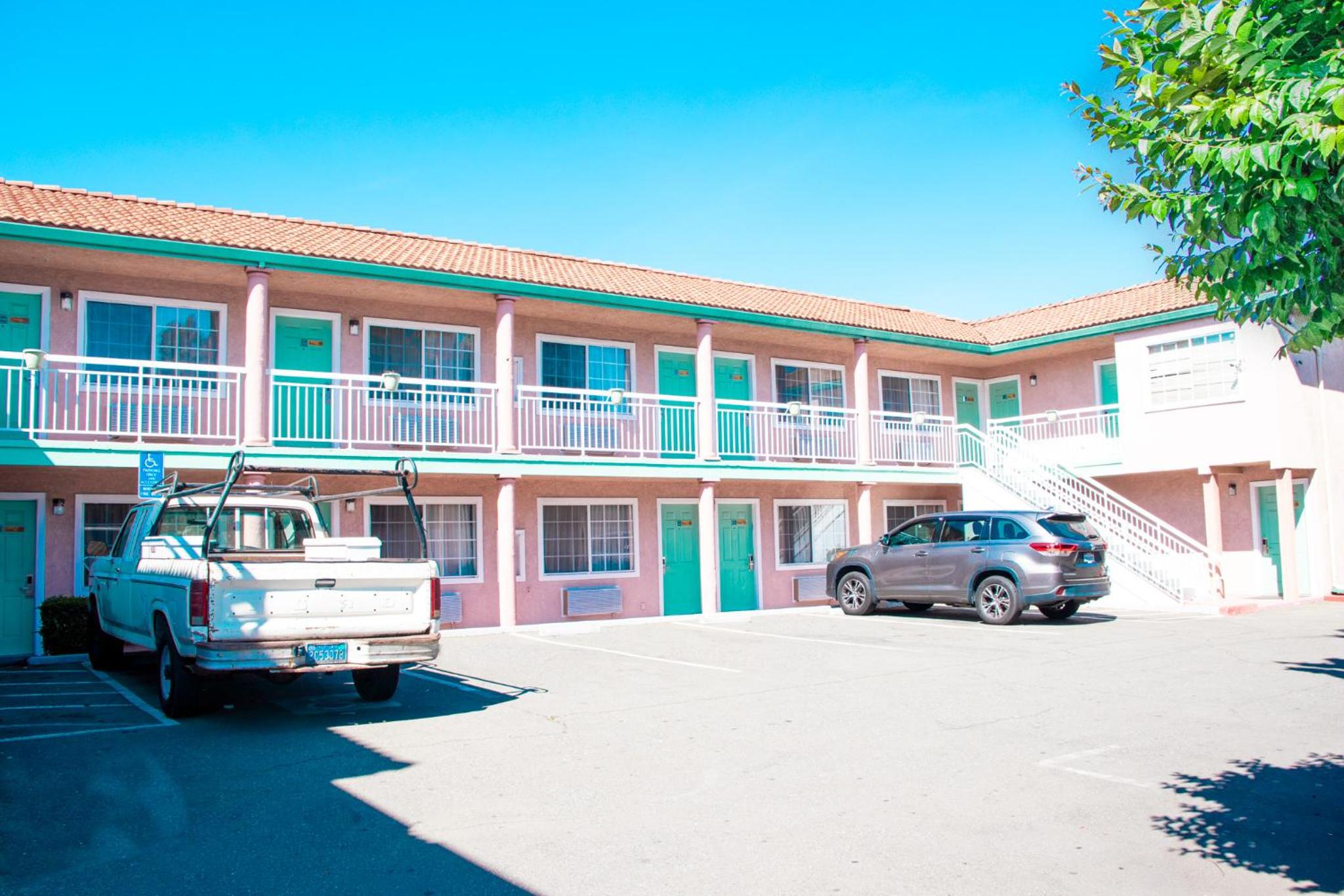 Hayward Vacations - Discovery Inn - Property Image 36