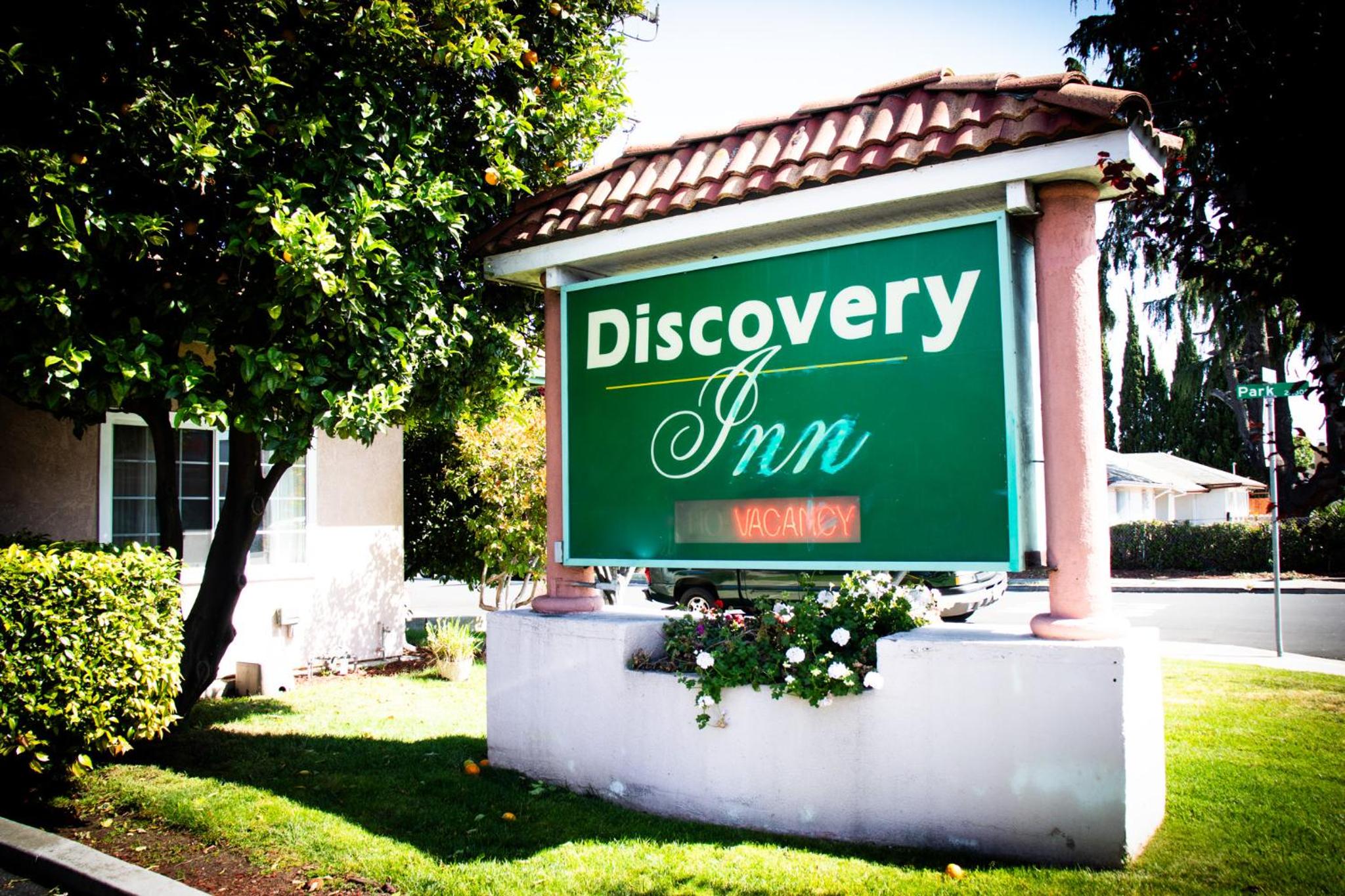 Hayward Vacations - Discovery Inn - Property Image 49