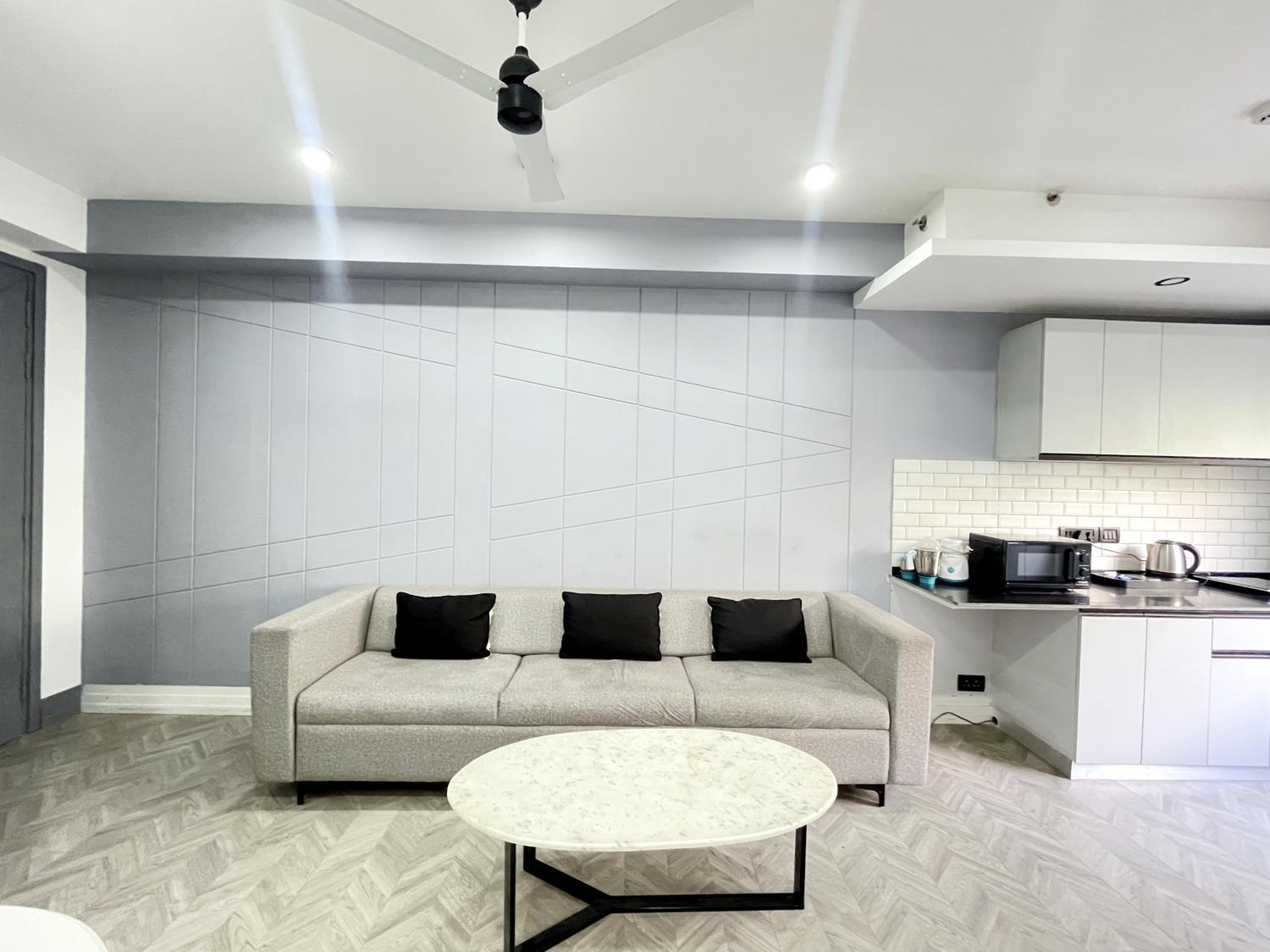 BedChambers Luxurious Aparthotel Near Medicity