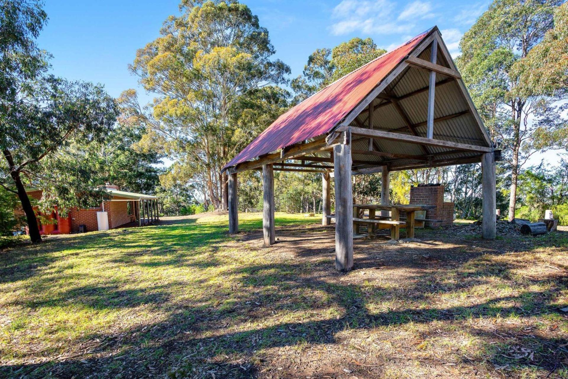 Braeside Cabin One Pinkwood