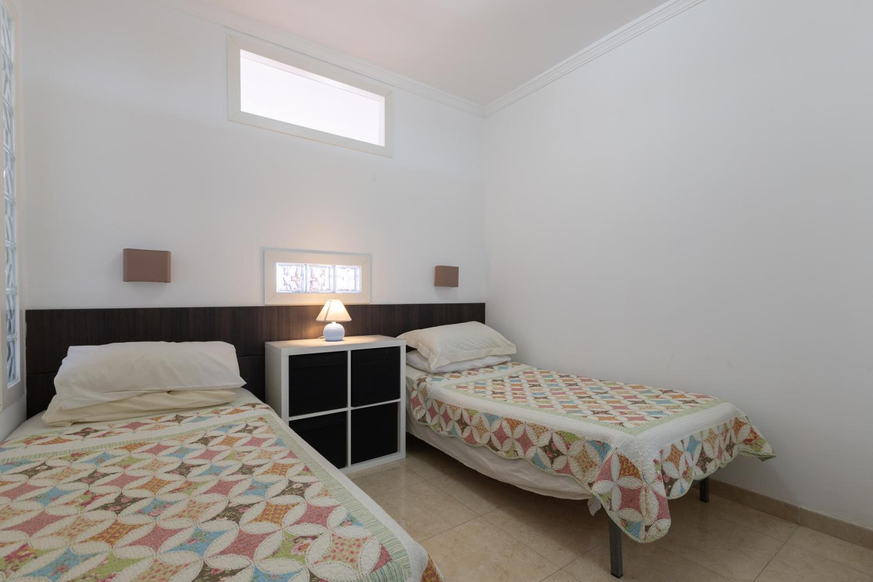 Sunny one bedroom apartment
