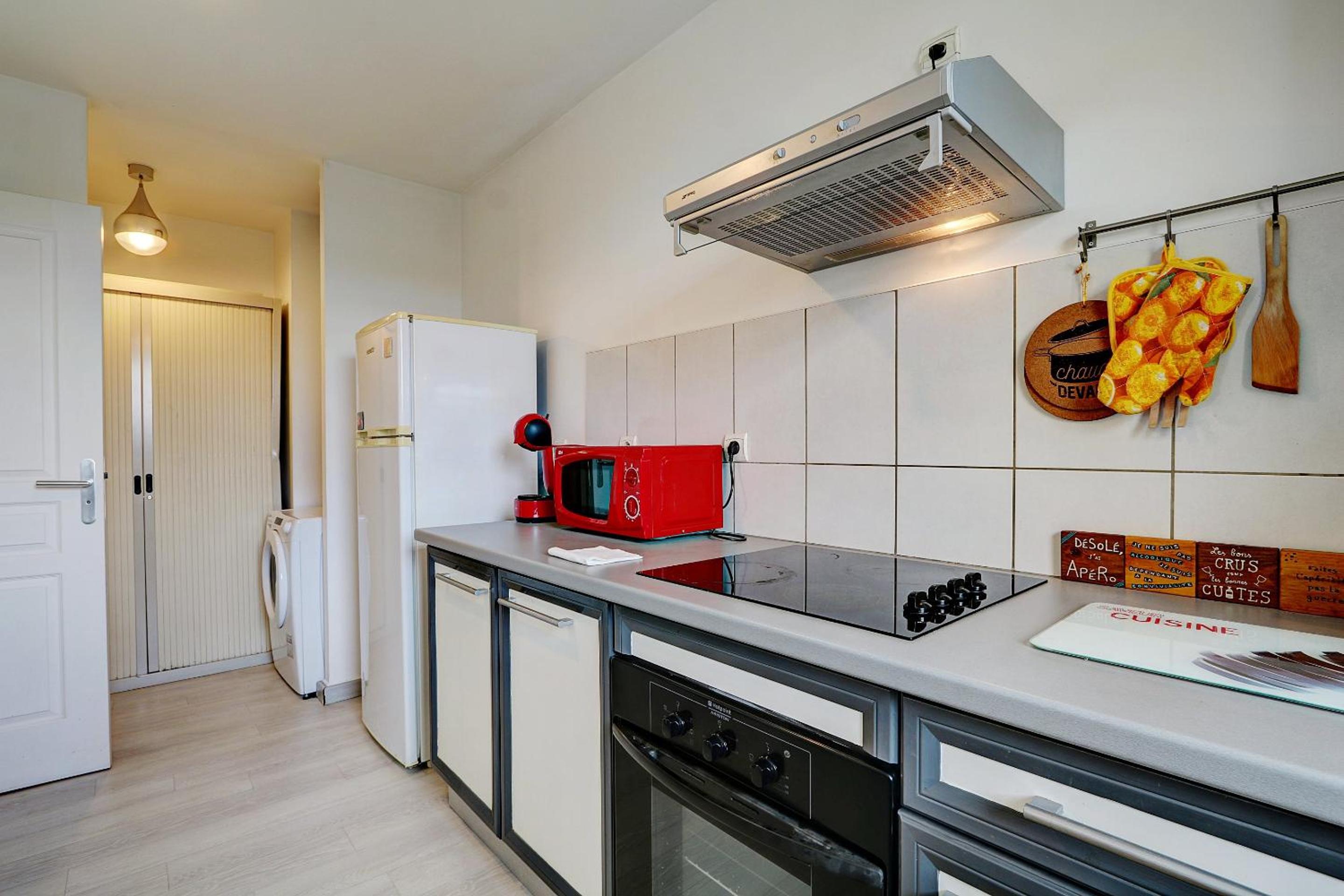 T3 Le Frangipanier - Terrasse Jardin & Jacuzzi view 5