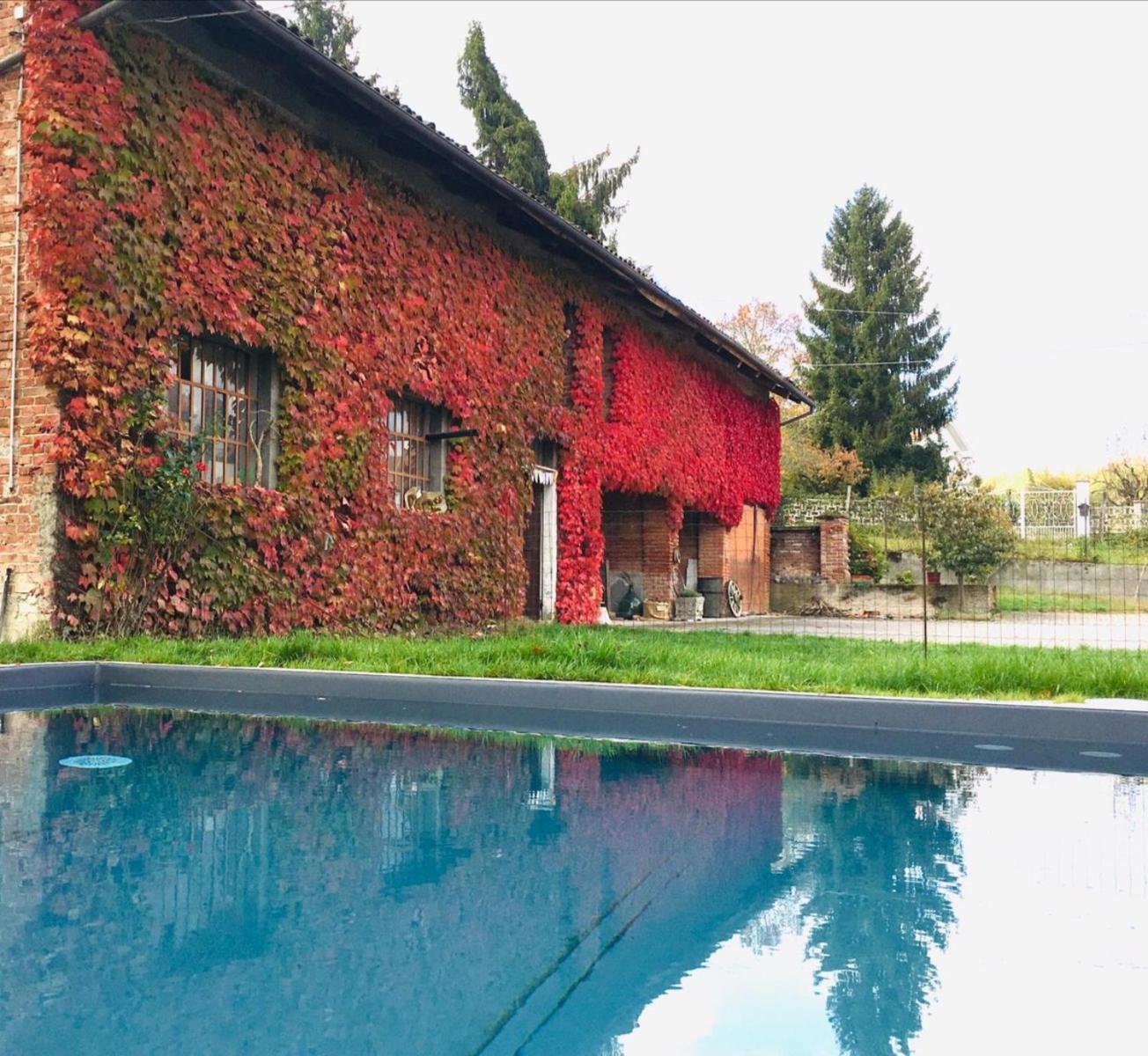Casa delle foglie sussurranti