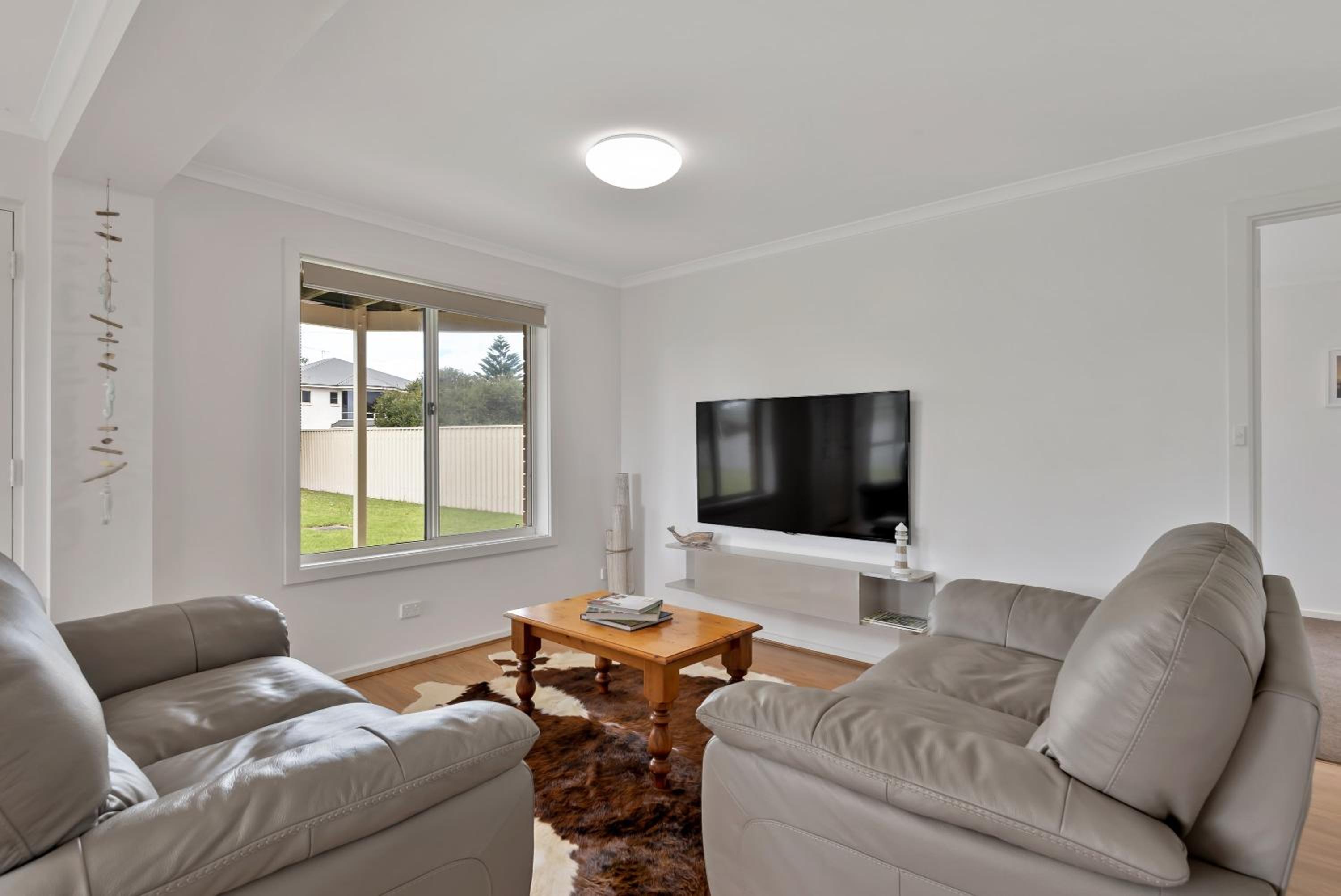 Ocean View 12 Corcoran Ave Goolwa Beach - BYO Linen