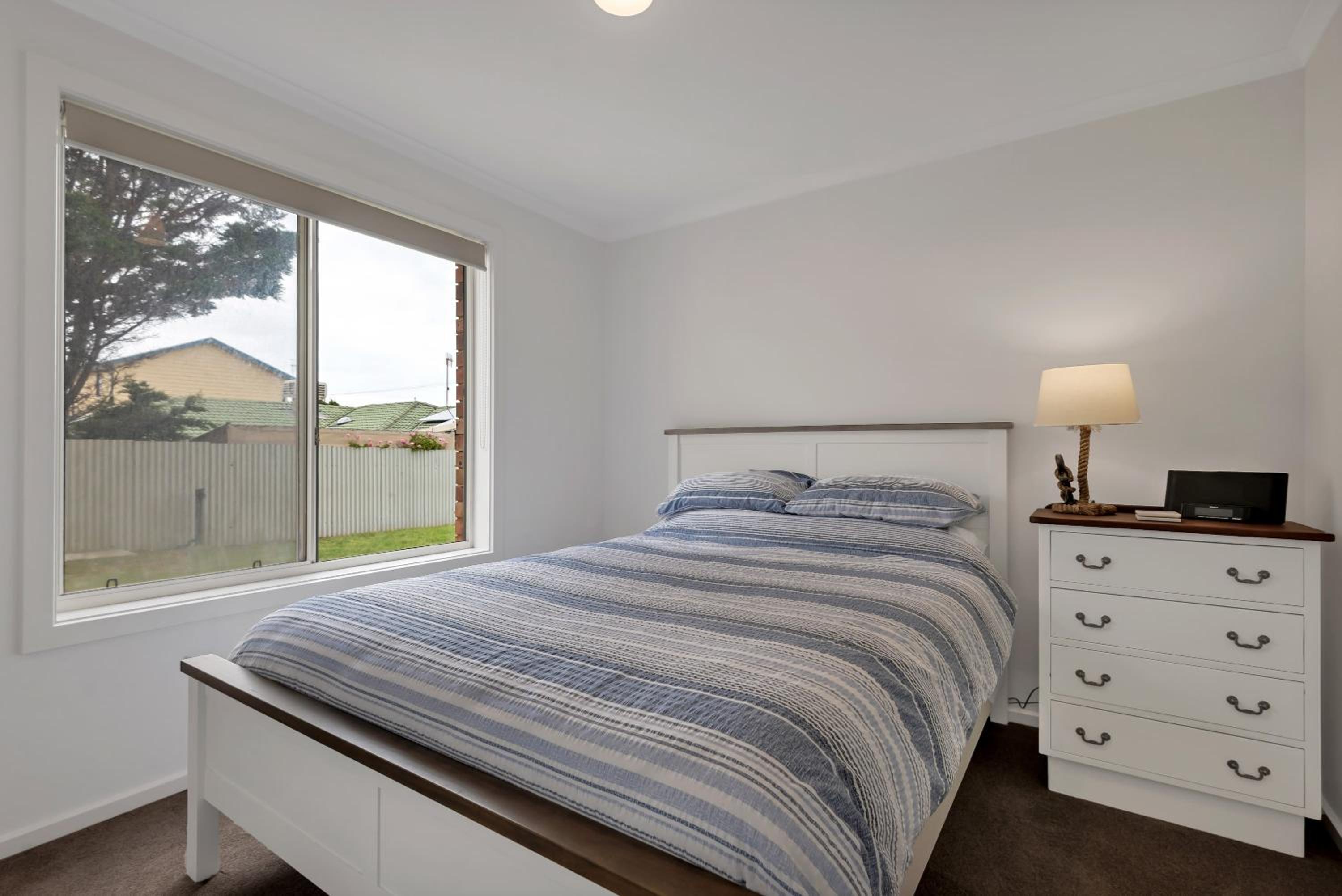 Ocean View 12 Corcoran Ave Goolwa Beach - BYO Linen