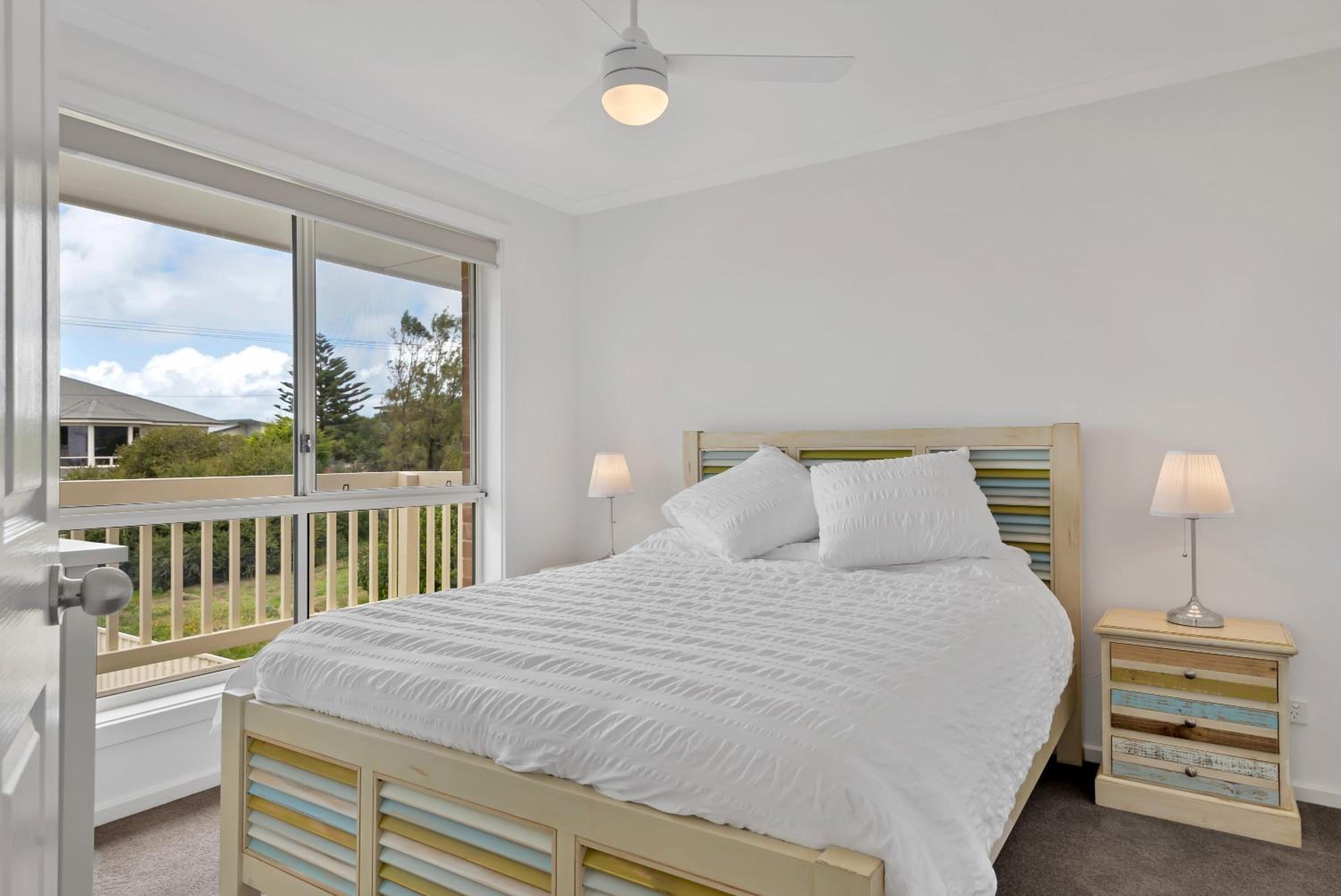 Ocean View 12 Corcoran Ave Goolwa Beach - BYO Linen
