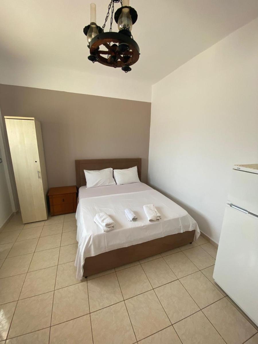 Feti Xhone Apartment