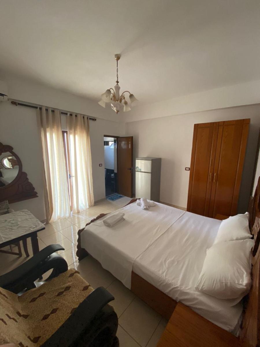 Feti Xhone Apartment