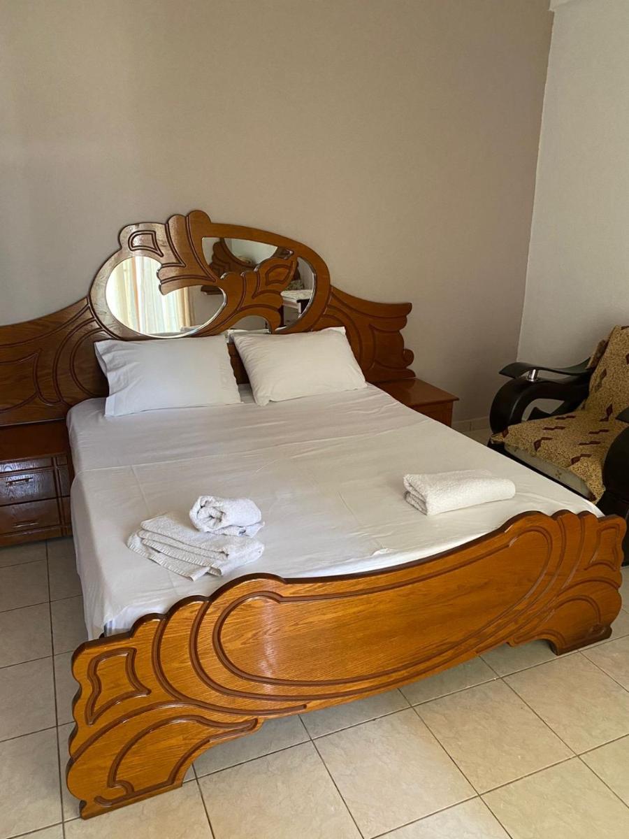 Feti Xhone Apartment