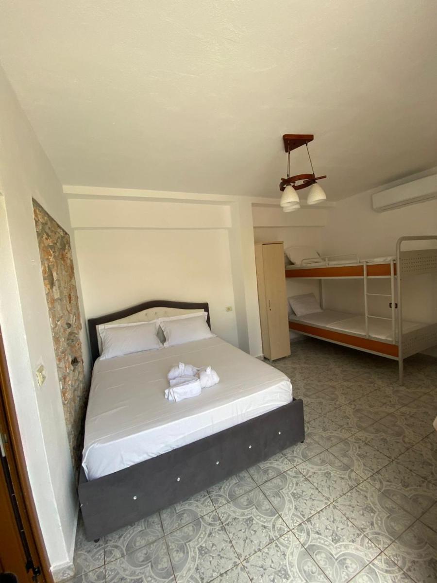 Feti Xhone Apartment