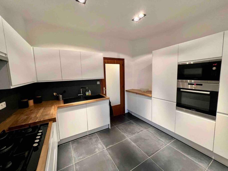 Bellevue - Grand appartement pour 5 sur les quais de la Meuse