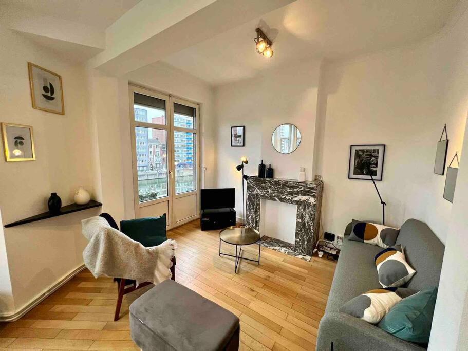 Bellevue - Grand appartement pour 5 sur les quais de la Meuse