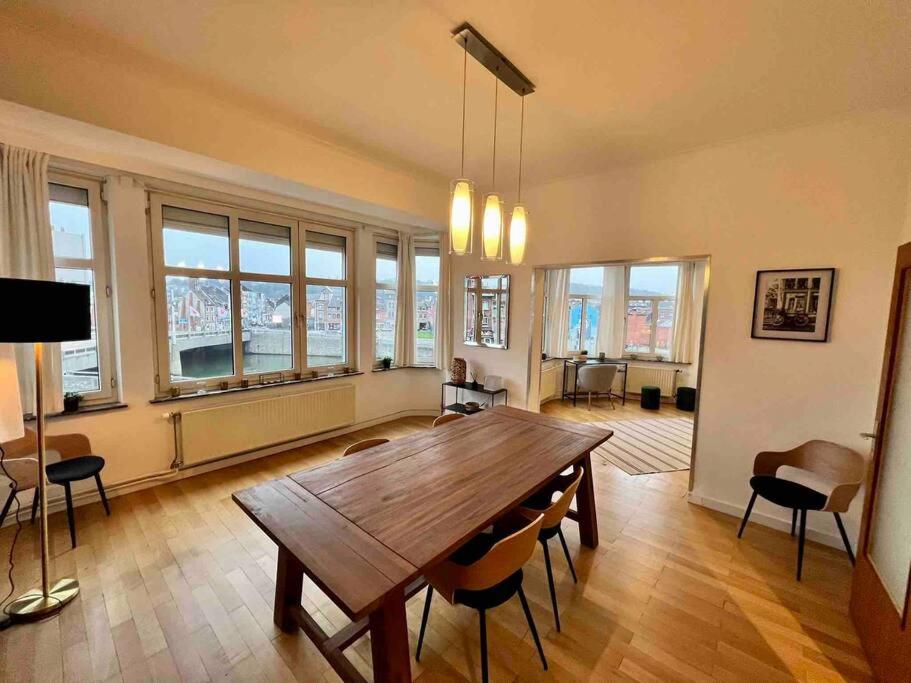 Bellevue - Grand appartement pour 5 sur les quais de la Meuse