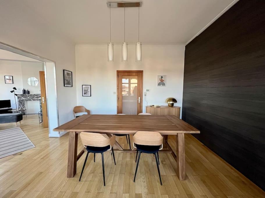 Bellevue - Grand appartement pour 5 sur les quais de la Meuse