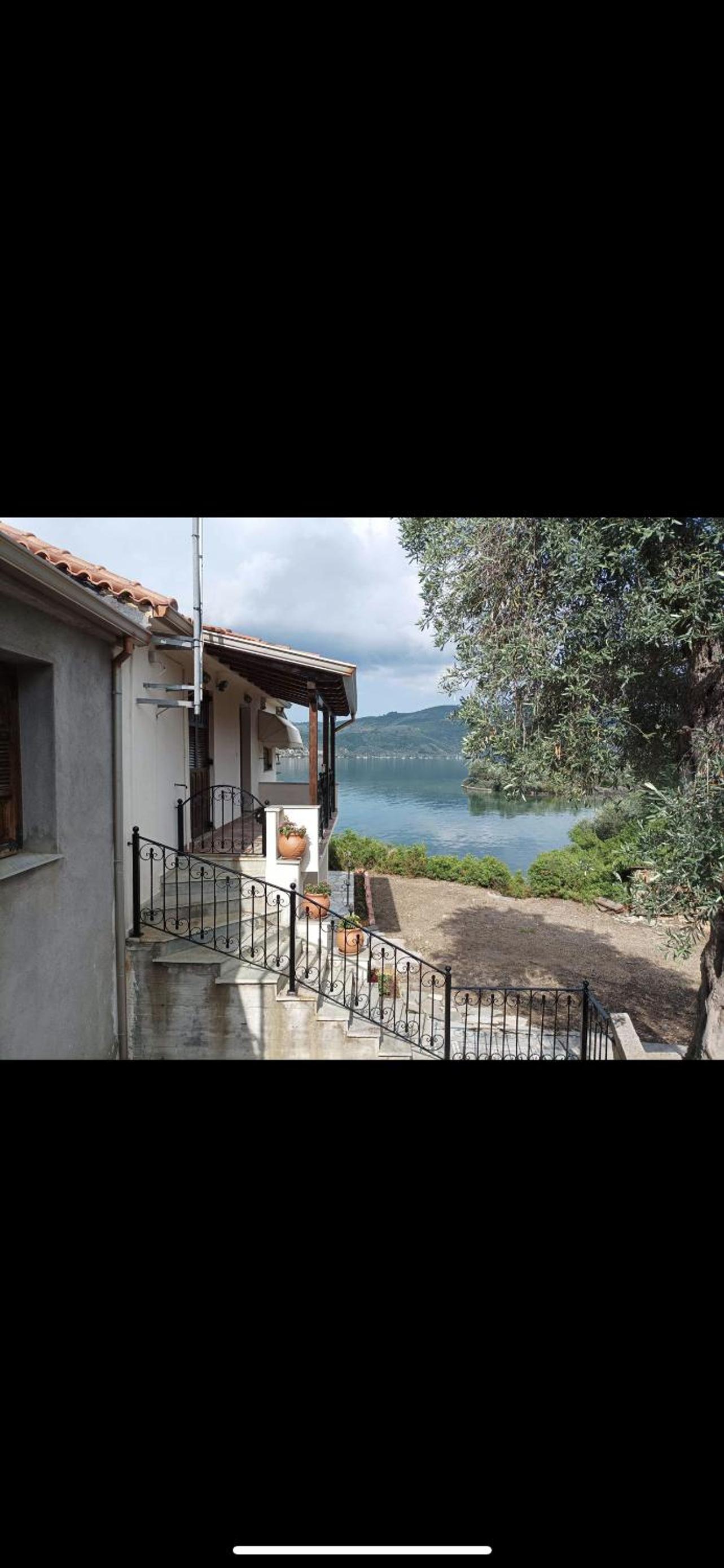 SEA HOUSE KOUKOULEIKA
