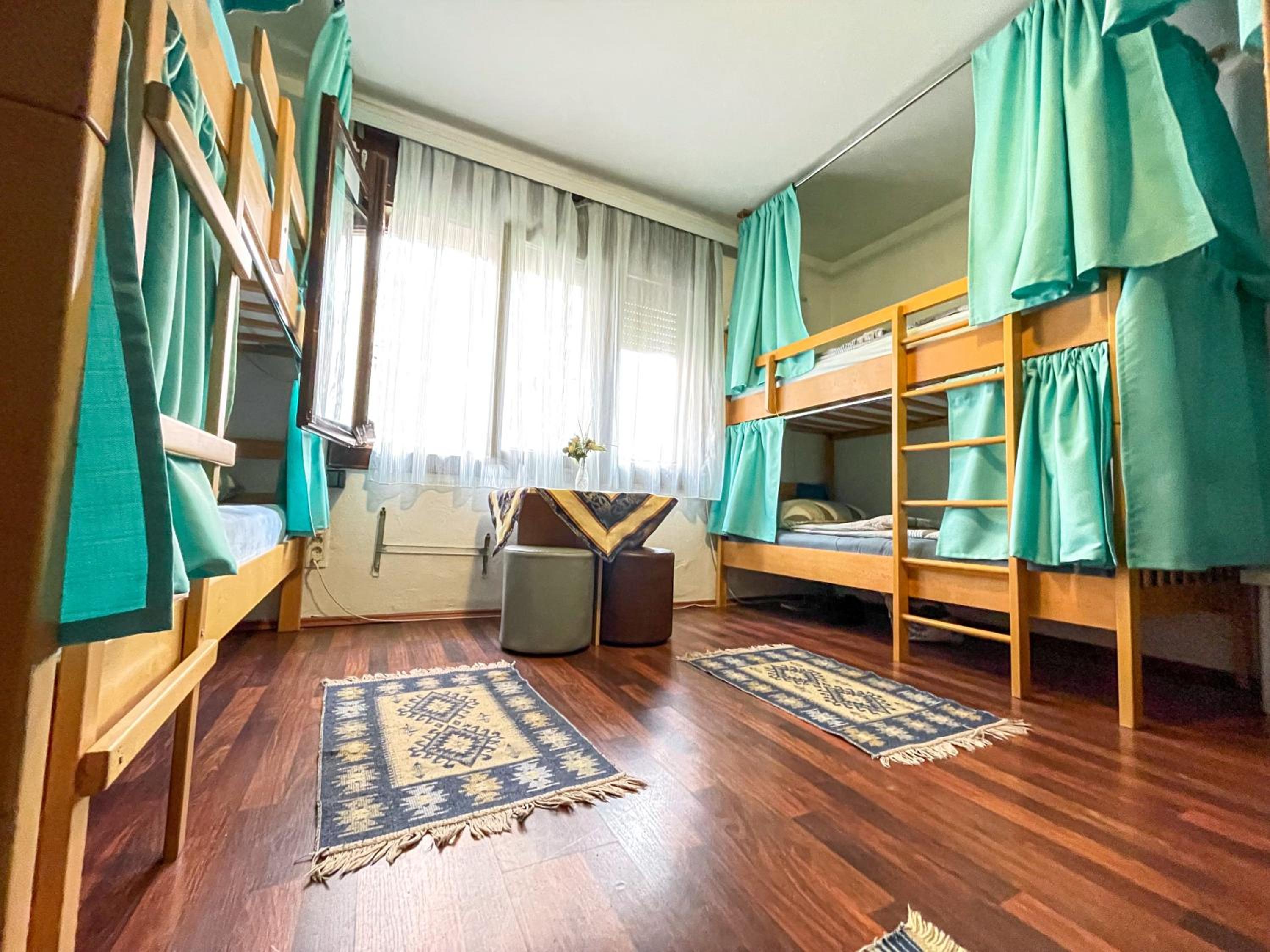 Hi Skopje Hostel