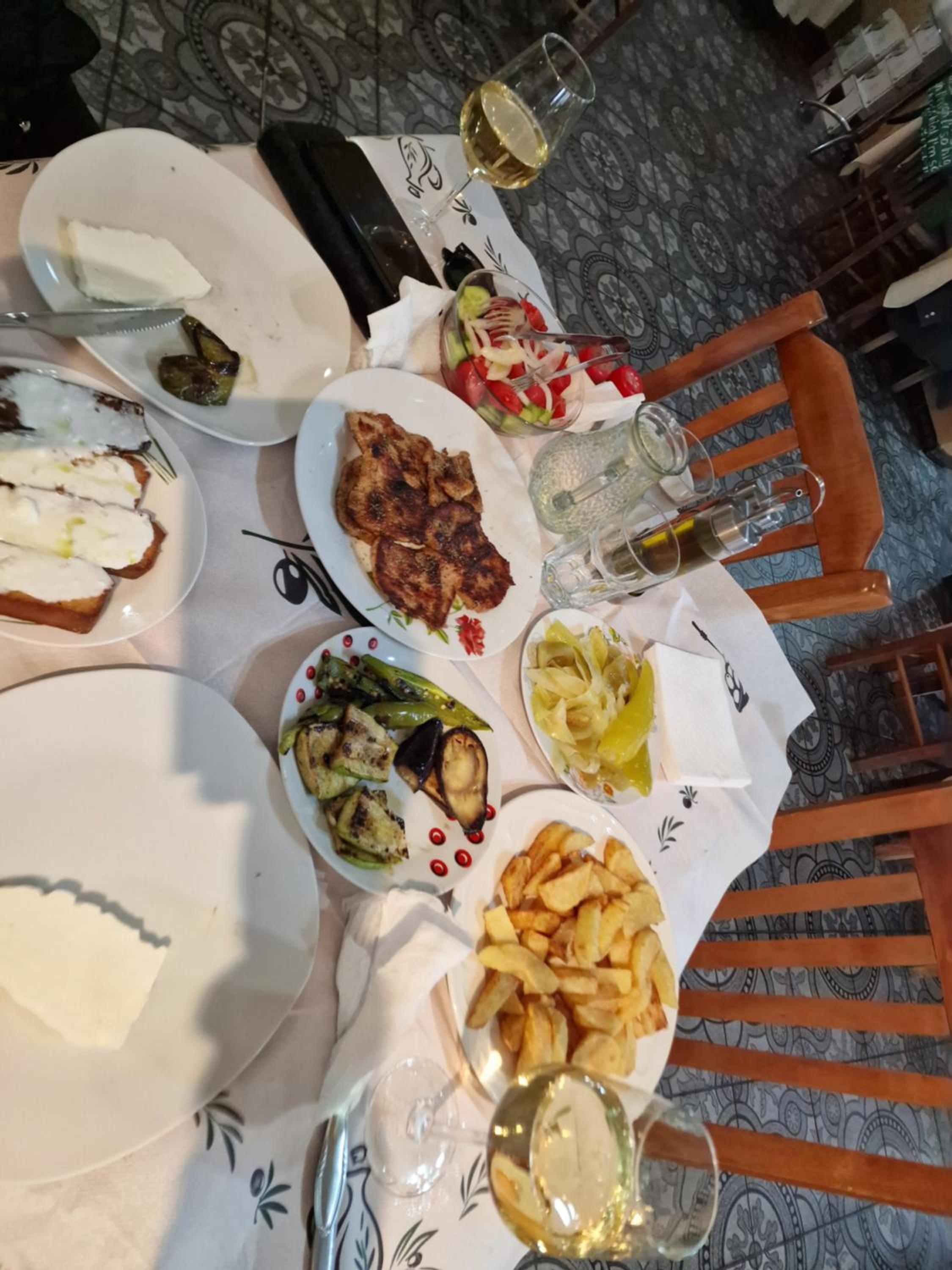 Bujtinat Skenderi Gjinar 2