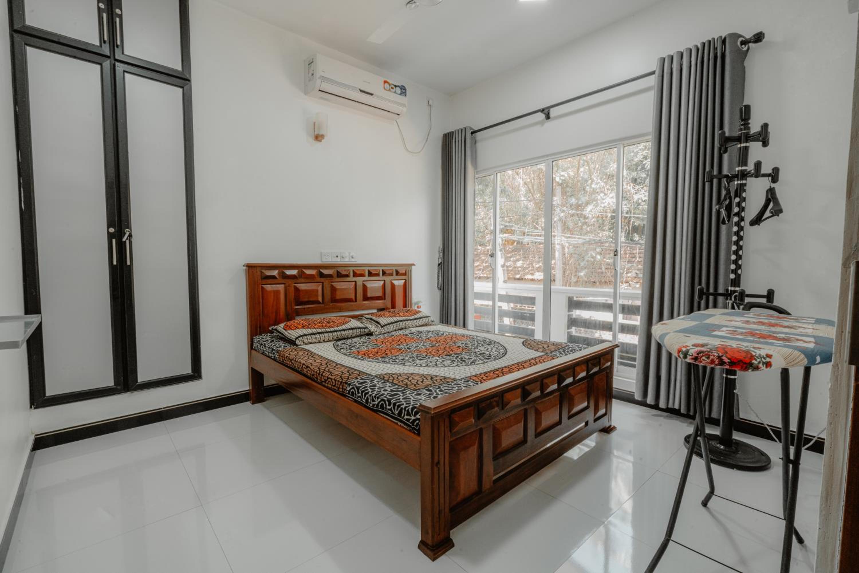 Sri Construction Circuit Bungalow view 5