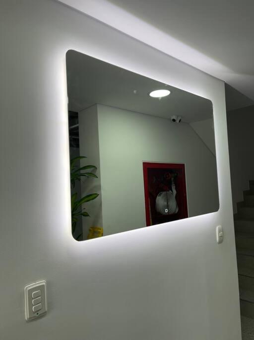 Corferia/USA Embassy/Beauty Apt