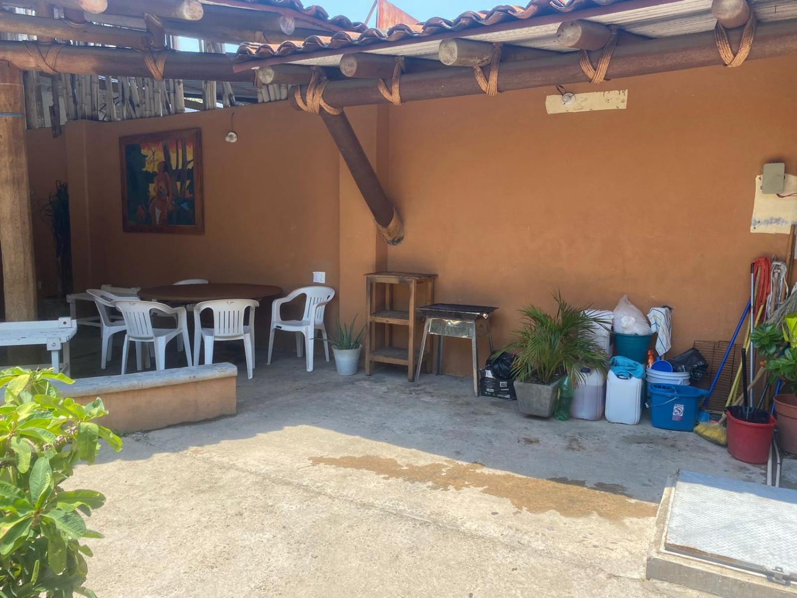 Alberca con jacuzzi cabaña y departamentos cómodos