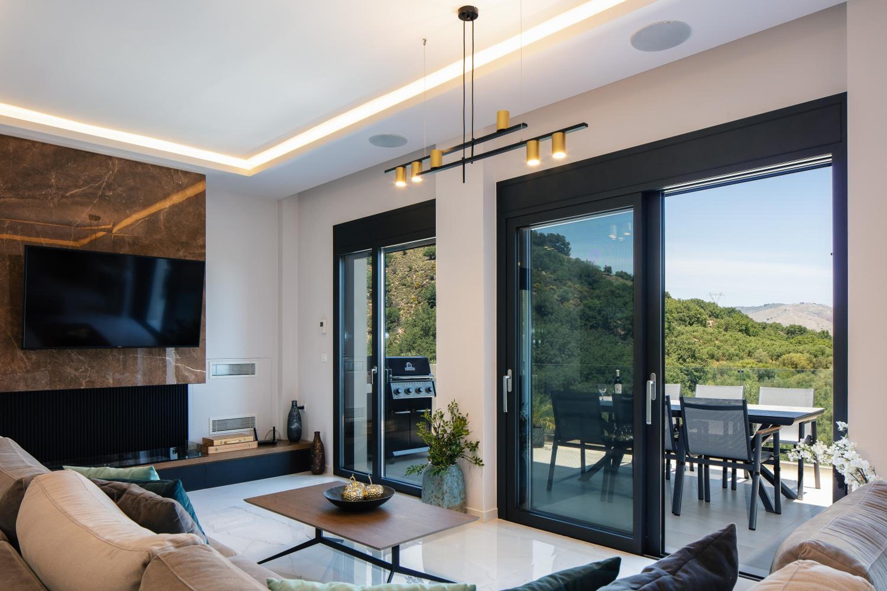 Grand Luxe Villa view 2