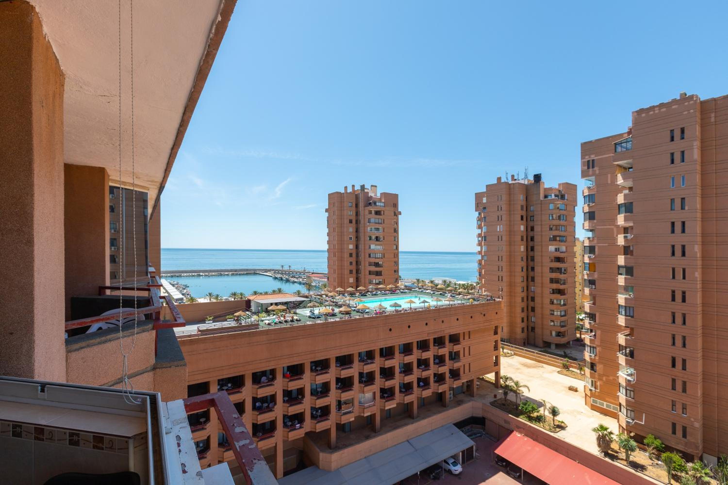 Sunny one bedroom apartment