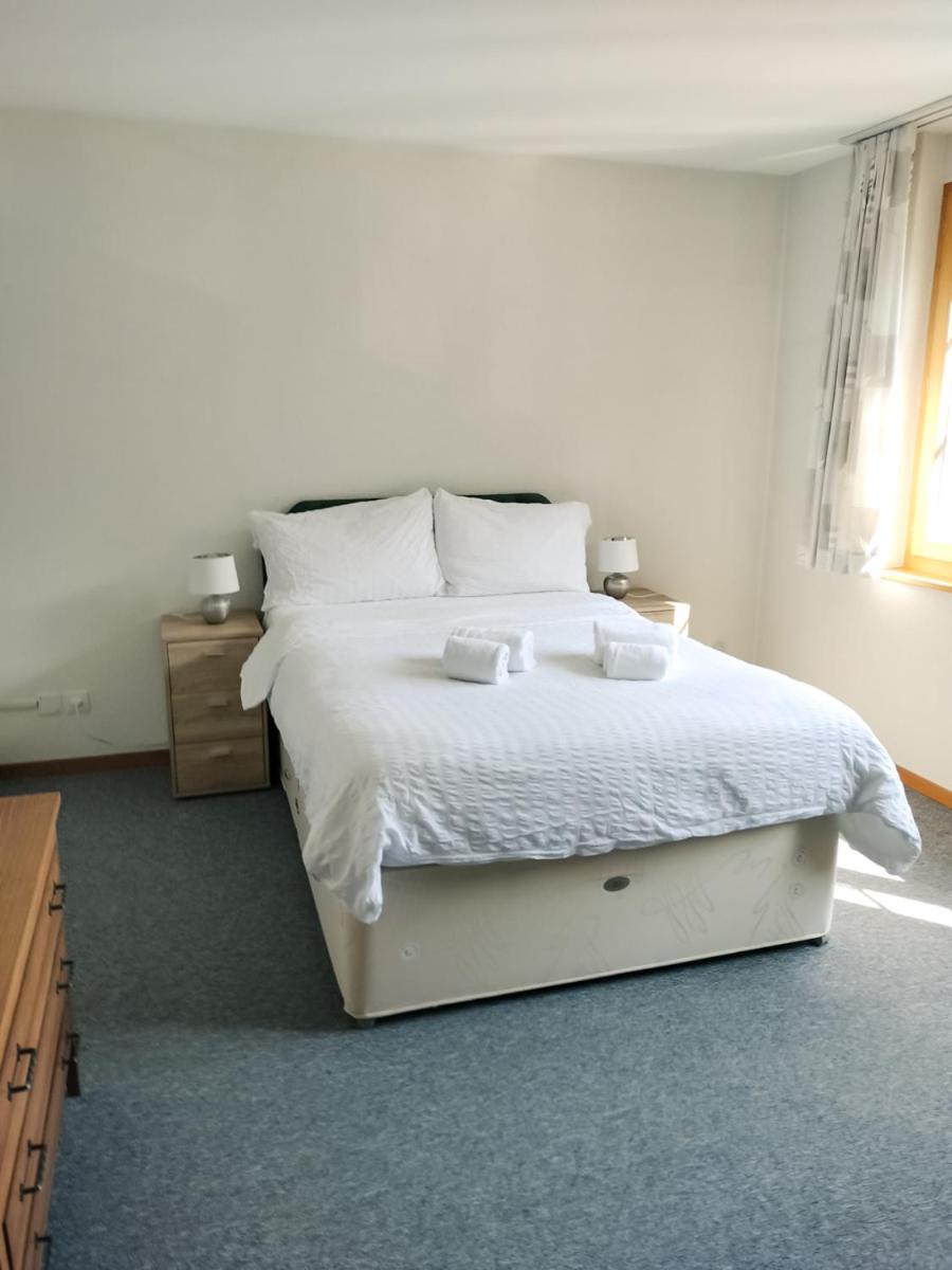 Alpenglück Apartment - Aare Jungfrau AG