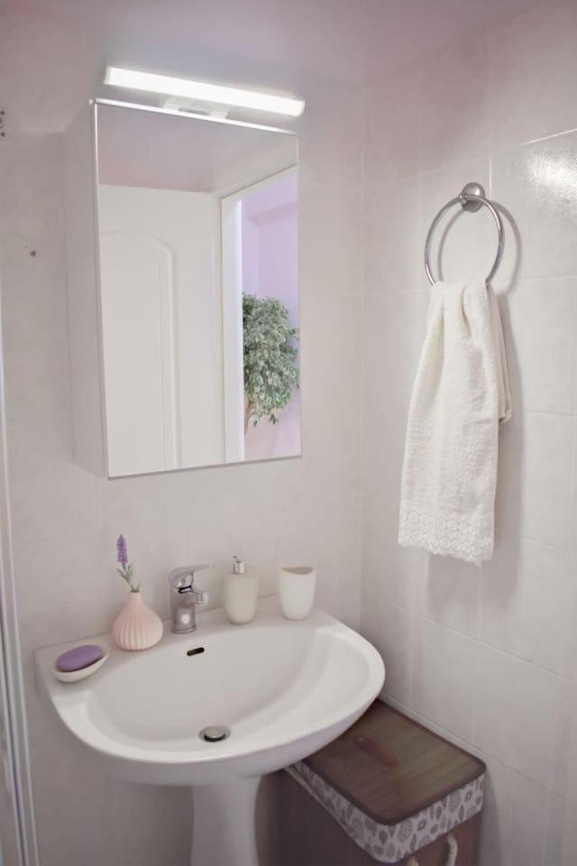 Ruby Apartment