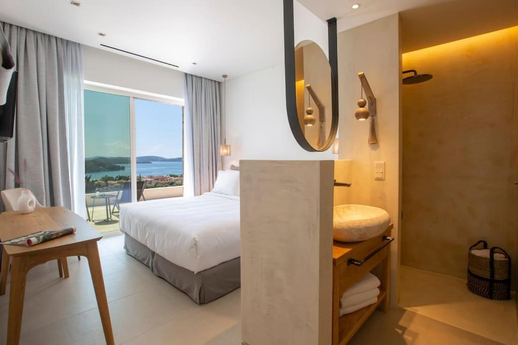 Villa Feline with an incredible sea view