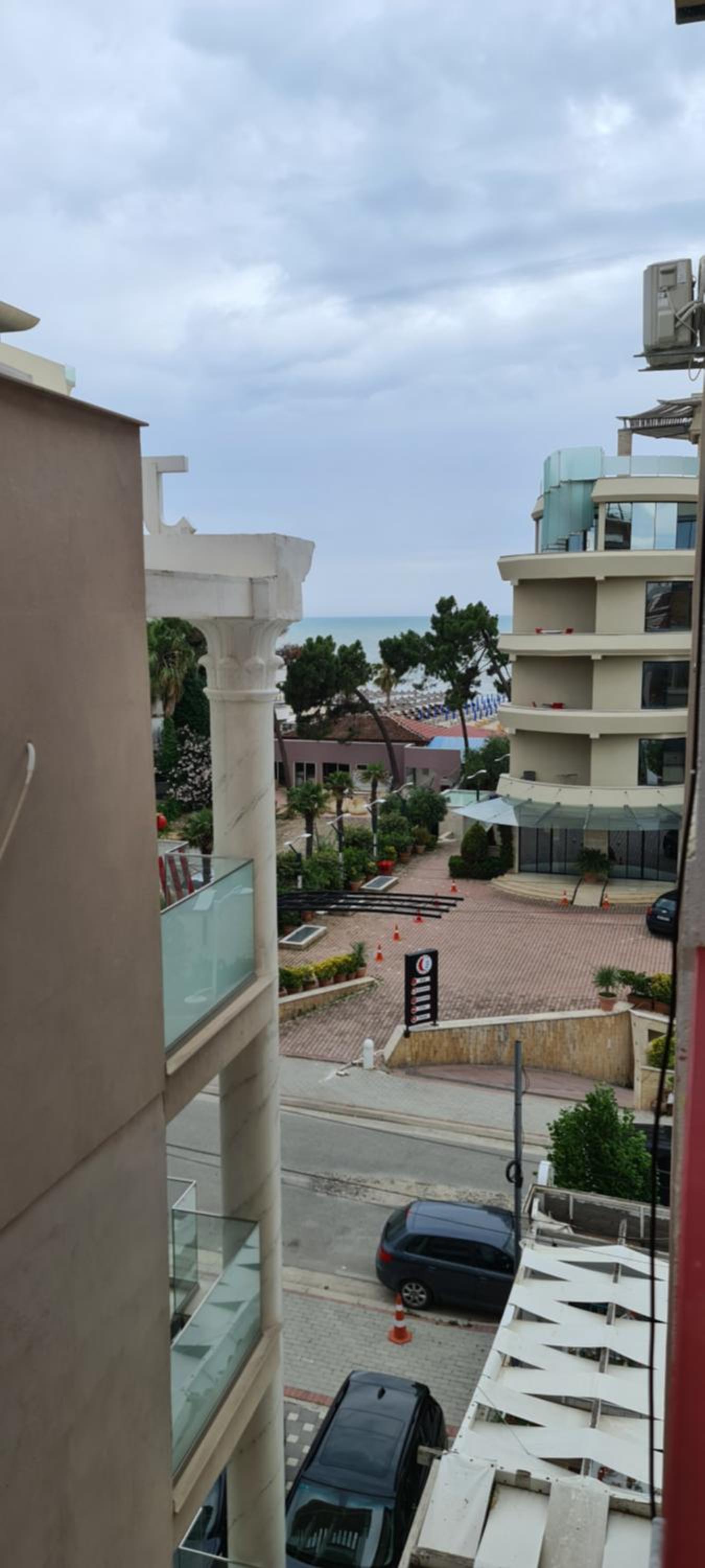 EJA's Beach Apartment