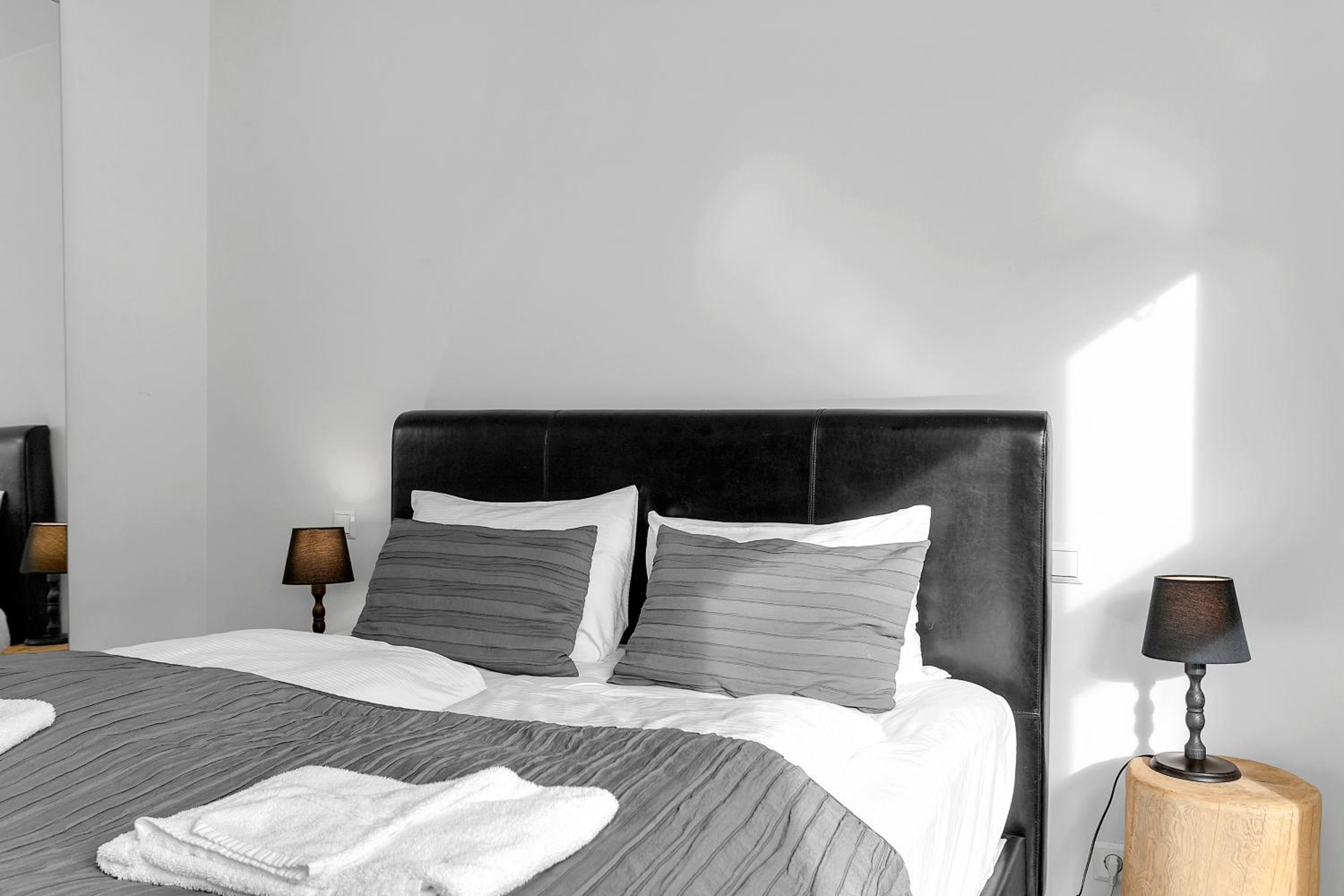 Baron Downtown Apartments by Heimaleiga view 2