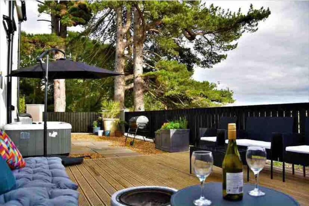 Photo 33