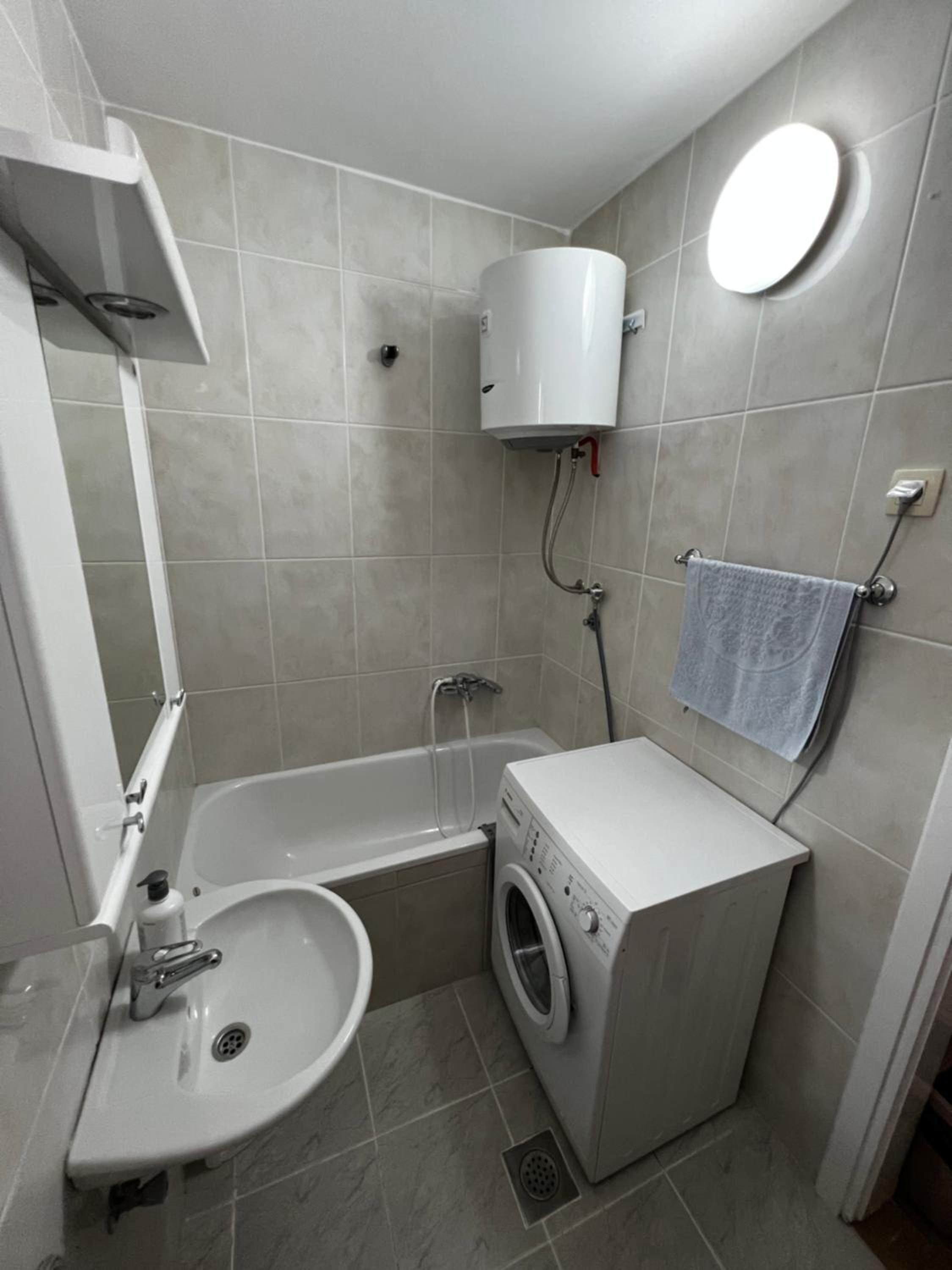 Photo 16