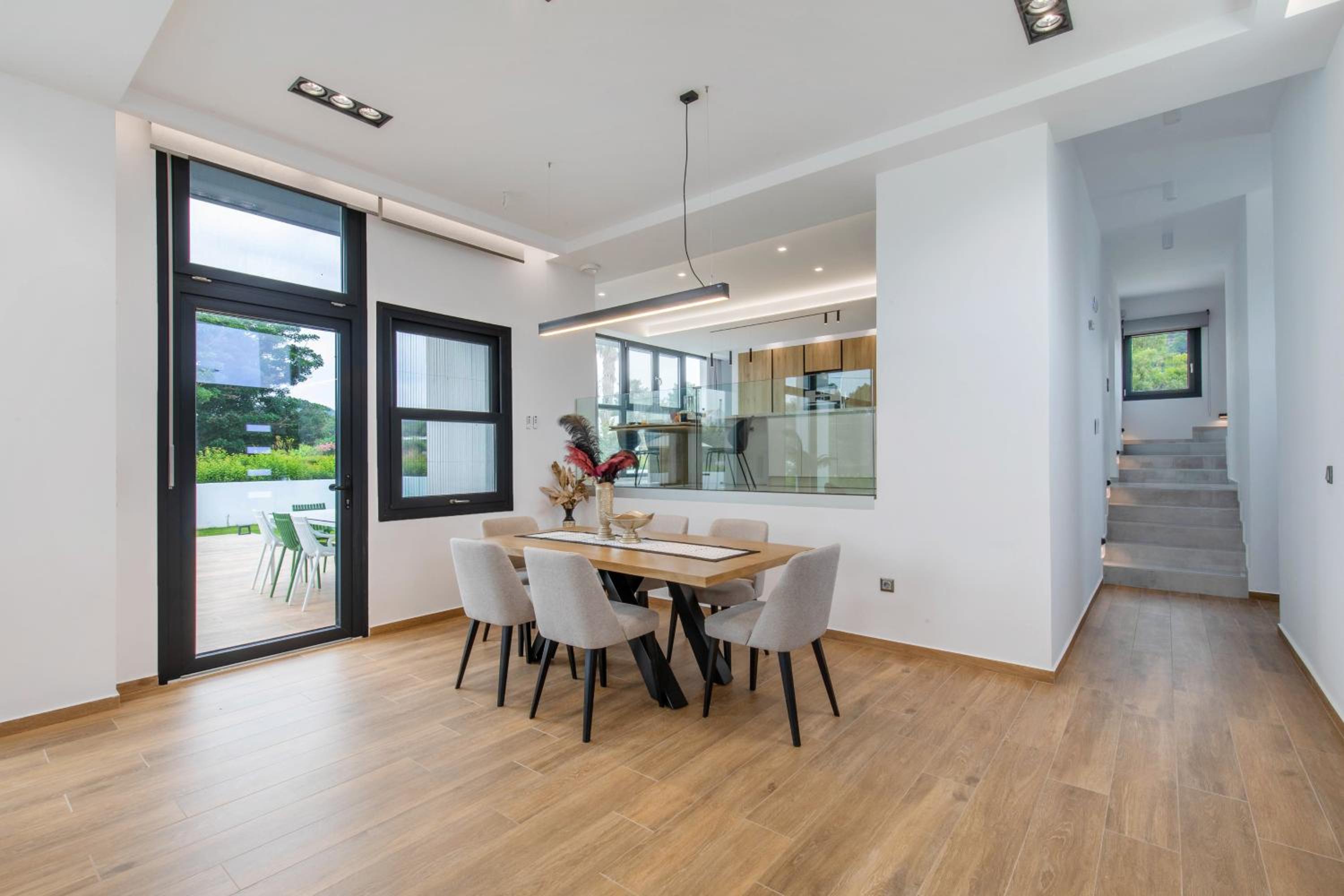 Armonia Luxury Villa view 5