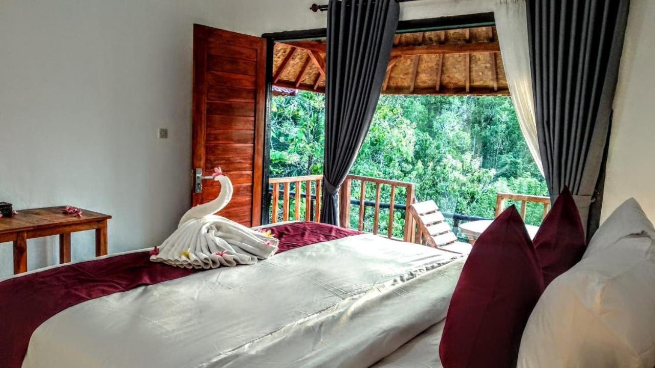 Vina Bungalow